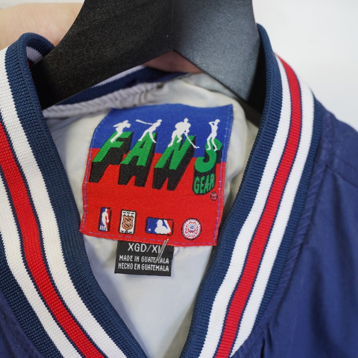 (XL) Vintage Chicago Cubs Fans Gear Stitched Varsity Jacket Men's XL Blue Windbreaker