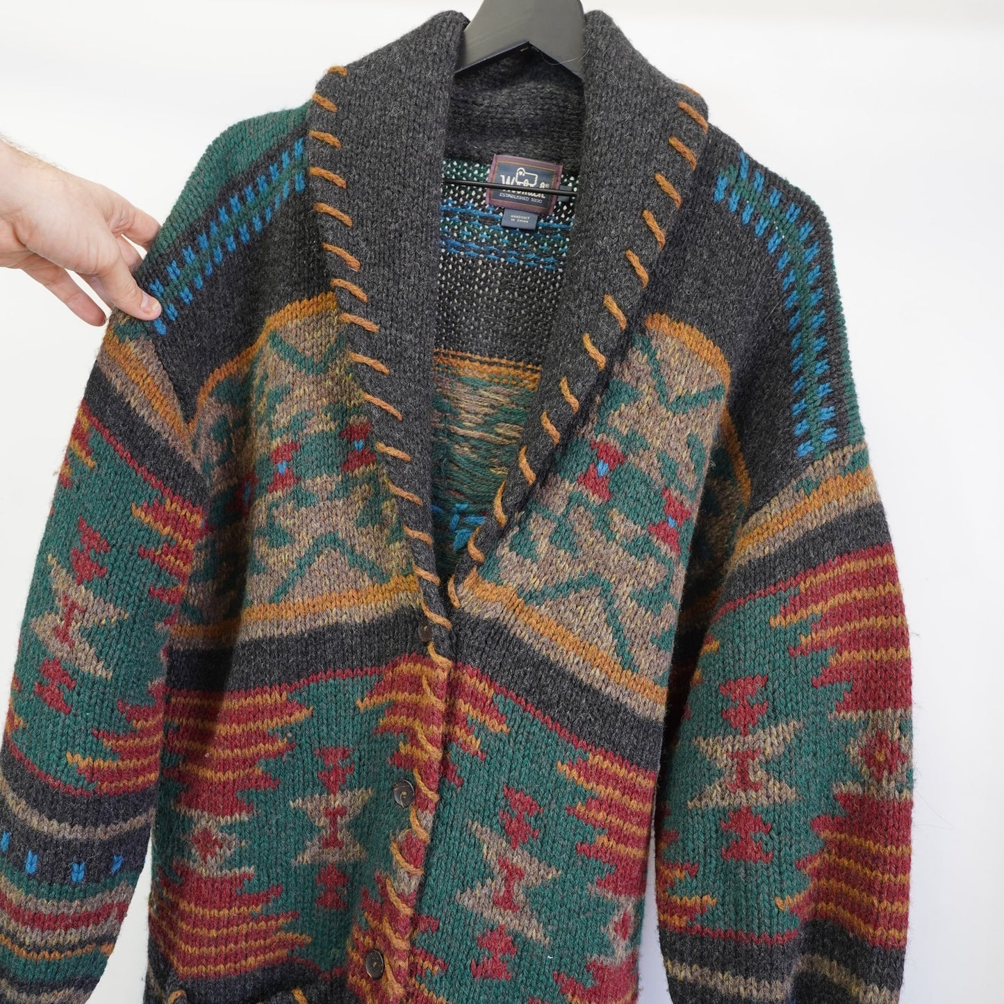 (Women's L) Vintage Woolrich Southwestern Aztec Handknit Cardigan Sweater Women's L Cowboy