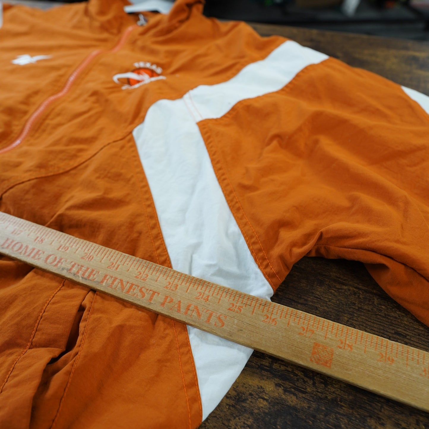 (XL) Vintage Reebok Texas Longhorns Basketball Windbreaker Jacket Men's XL Retro 90s