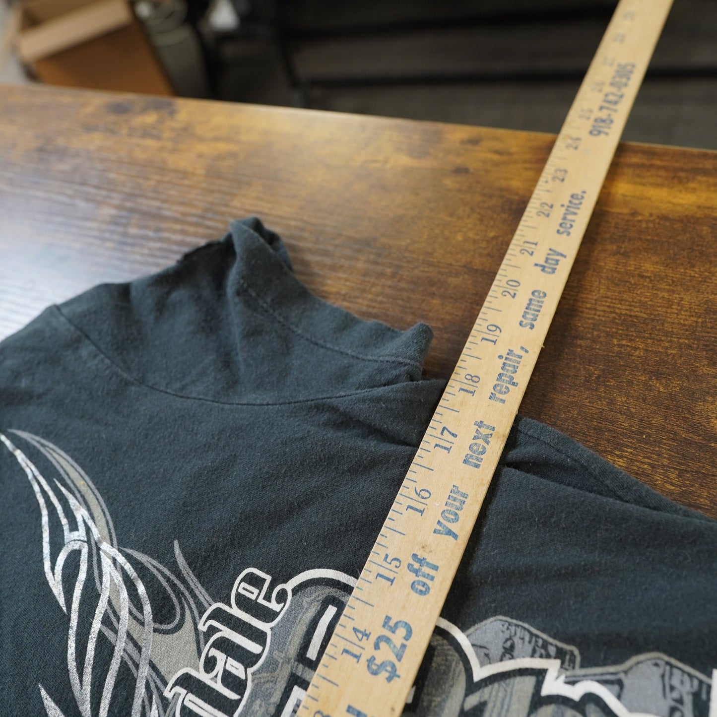 (Women's L) Dale Earnhardt Sr. Nascar Y2K V-Neck T-Shirt Women's L 2000s Goth Black