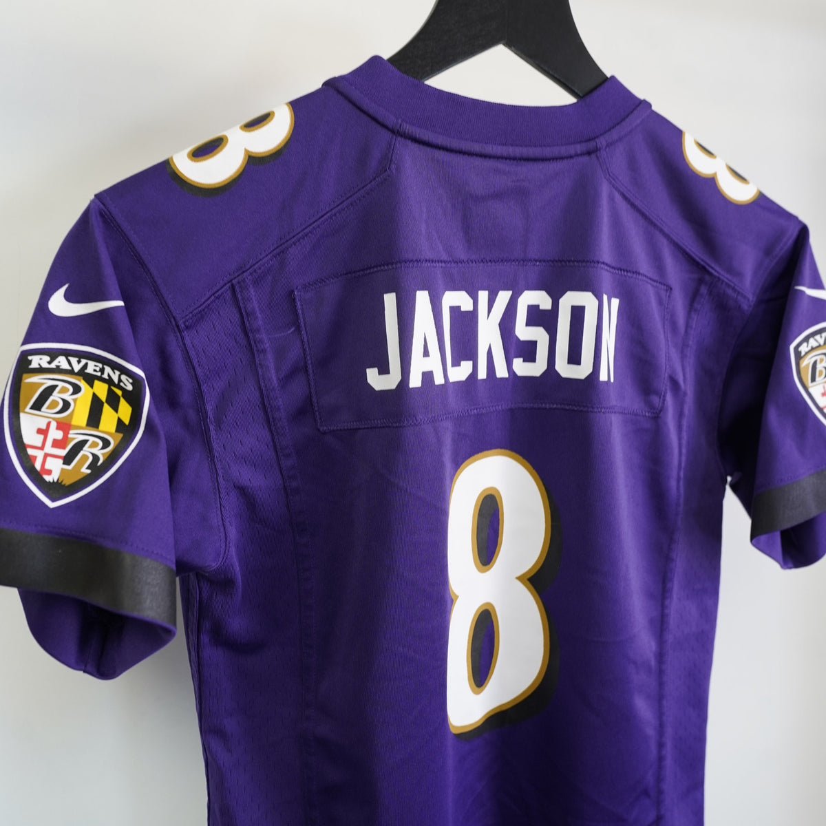(Boys M) Lamar Jackson Nike On Field Baltimore Ravens Football Jersey Boys M Purple NFL