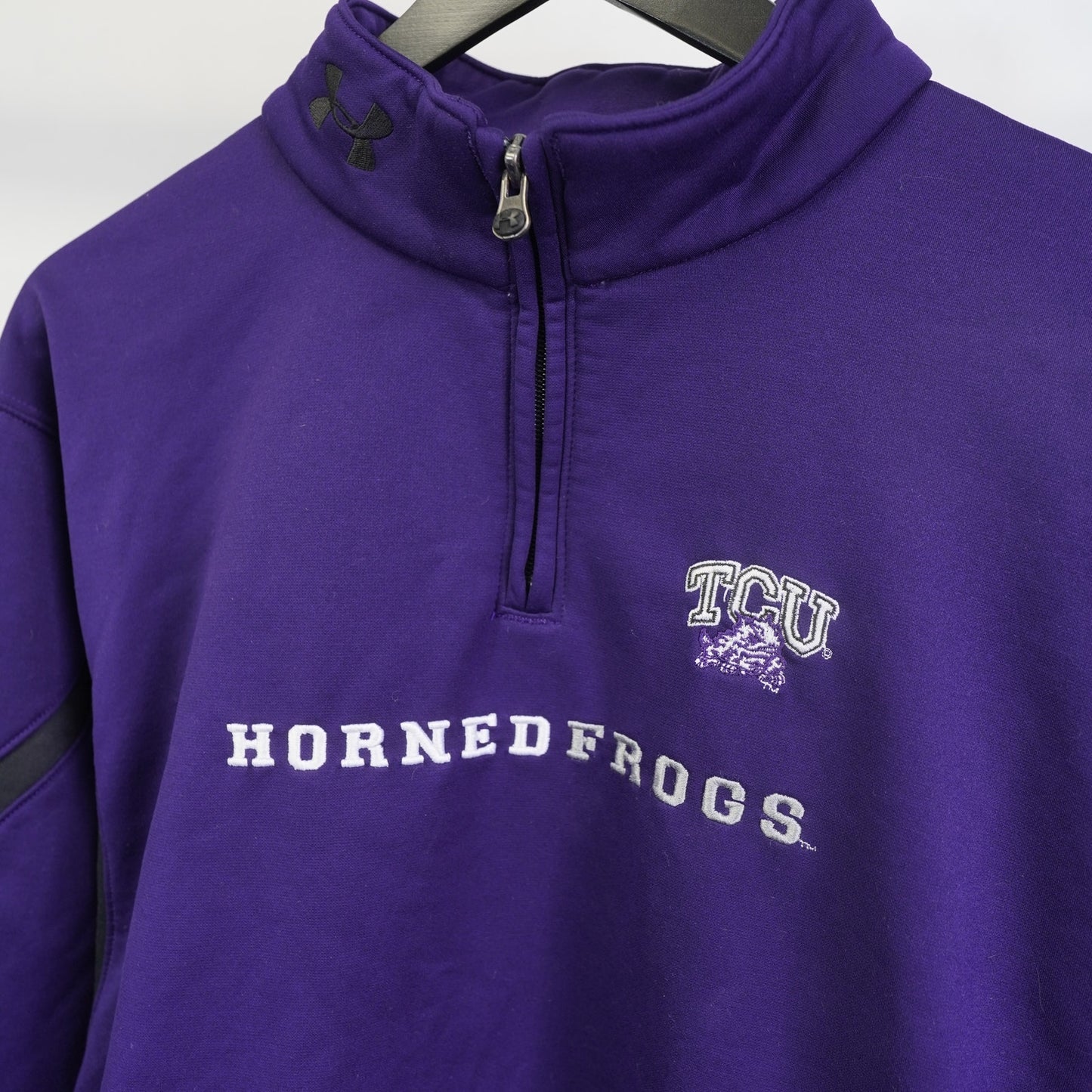 (L) TCU Horned Frogs Under Armour 1/4 Zip Pullover Men's L Purple Stitched Football