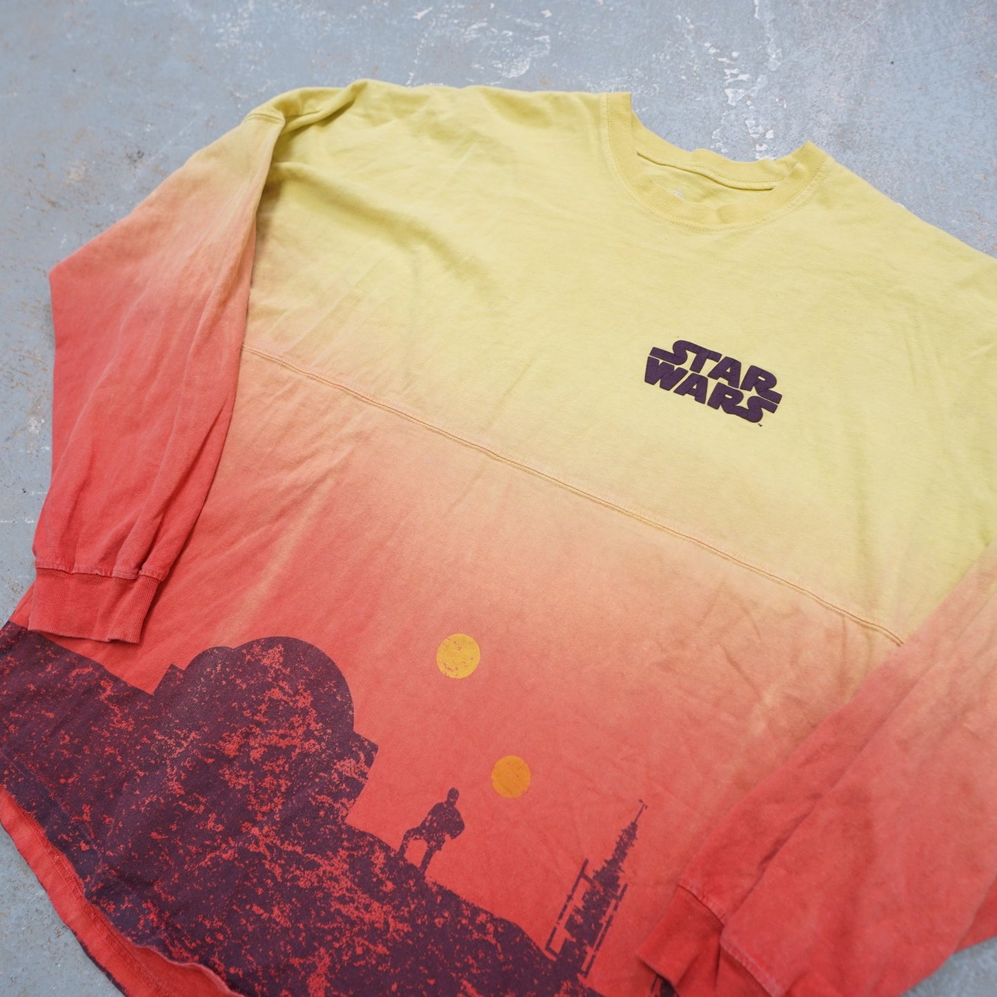 (L) Disney Star Wars Tatooine Spirit Jersey Shirt Size L AOP Long Sleeve Yellow