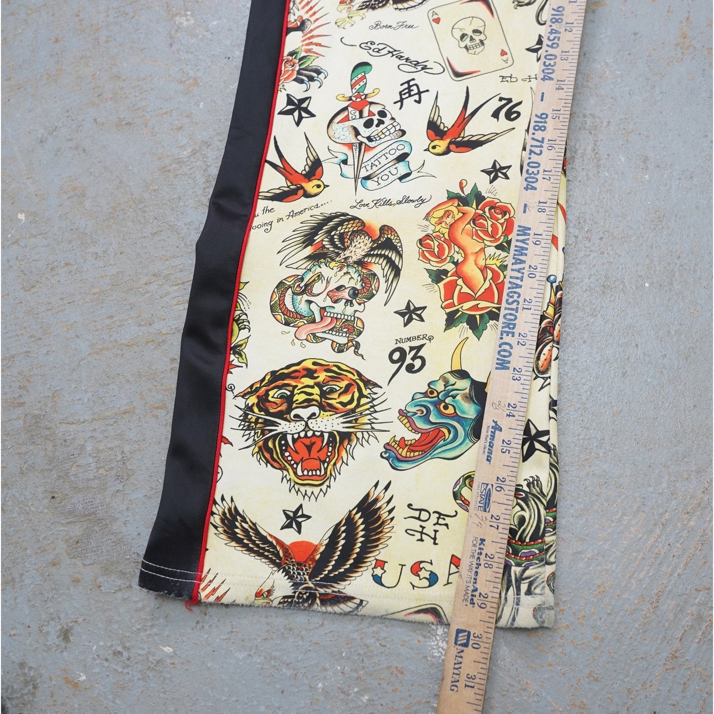 (Women's S) Ed Hardy Flashboard Tattoo Print Track Pants Women's S Y2K 2000s Multicolor
