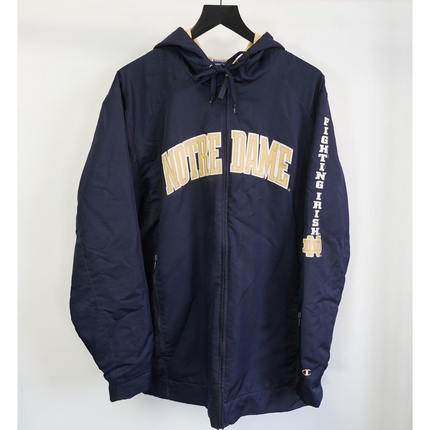 (XL) Notre Dame Fighting Irish Champion Fleece Lined Windbreaker Men's XL Blue Gold