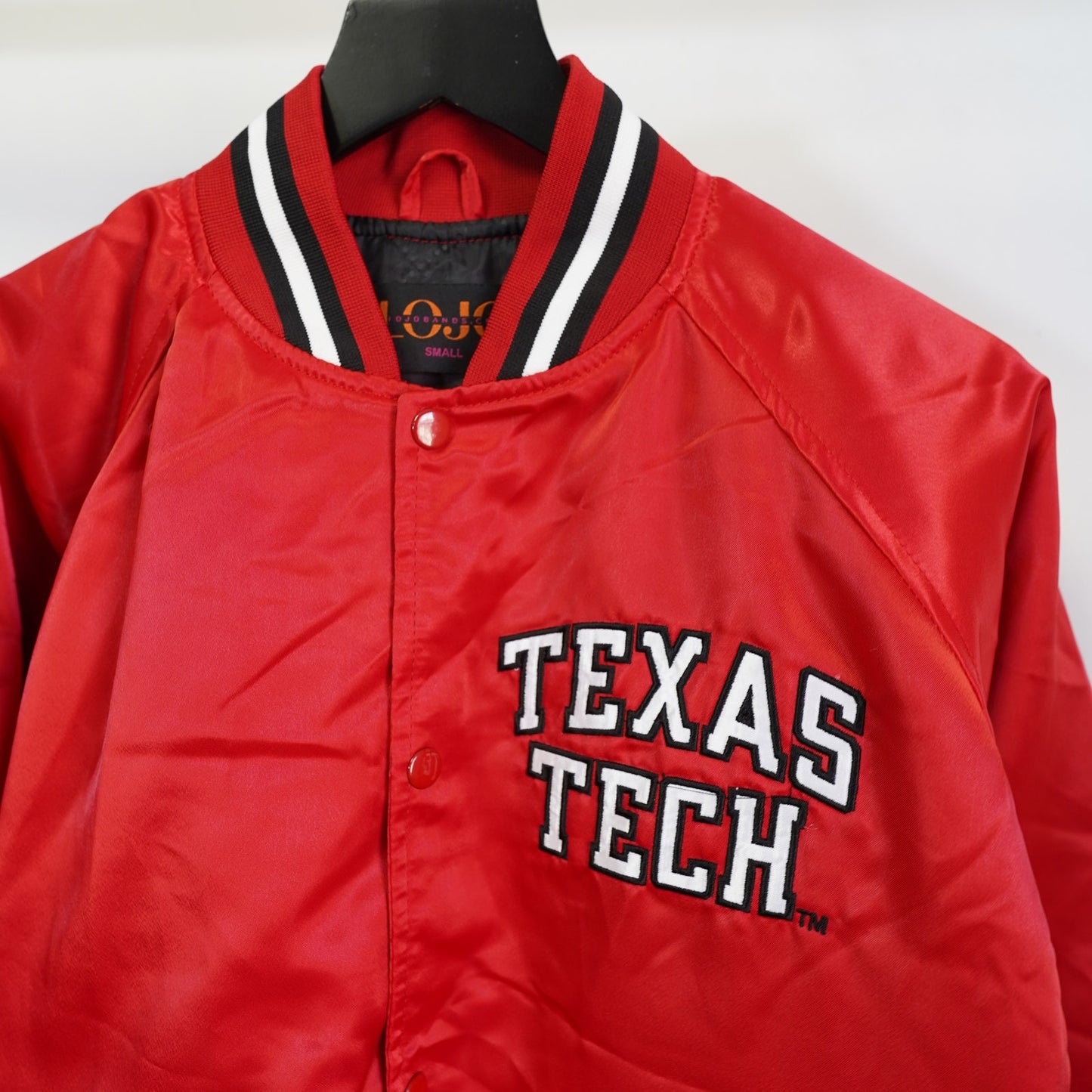 (M) Vintage Texas Tech Red Raiders Embroidered Satin Jacket Men's S-M Red Sewn