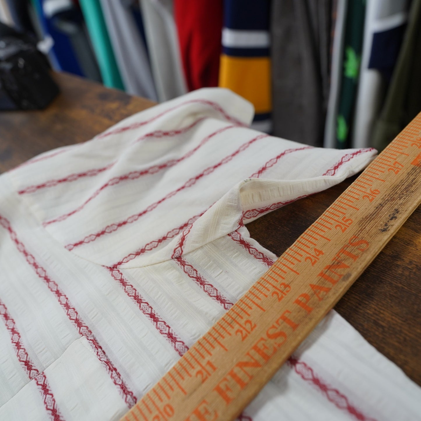 (XL) True Vintage Wide Collar 70s Striped Button Up Shirt Men's White Disco Bowling