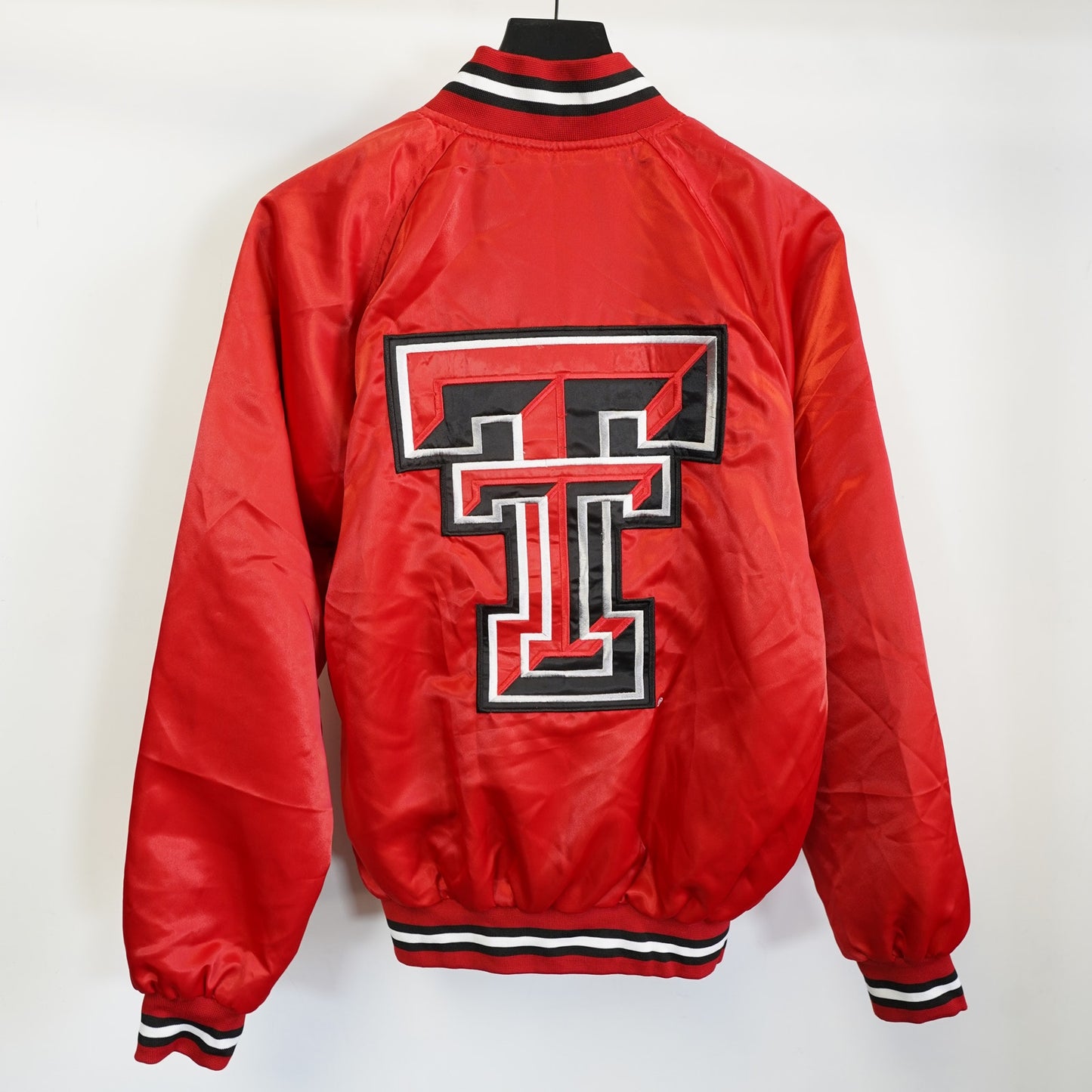 (M) Vintage Texas Tech Red Raiders Embroidered Satin Jacket Men's S-M Red Sewn