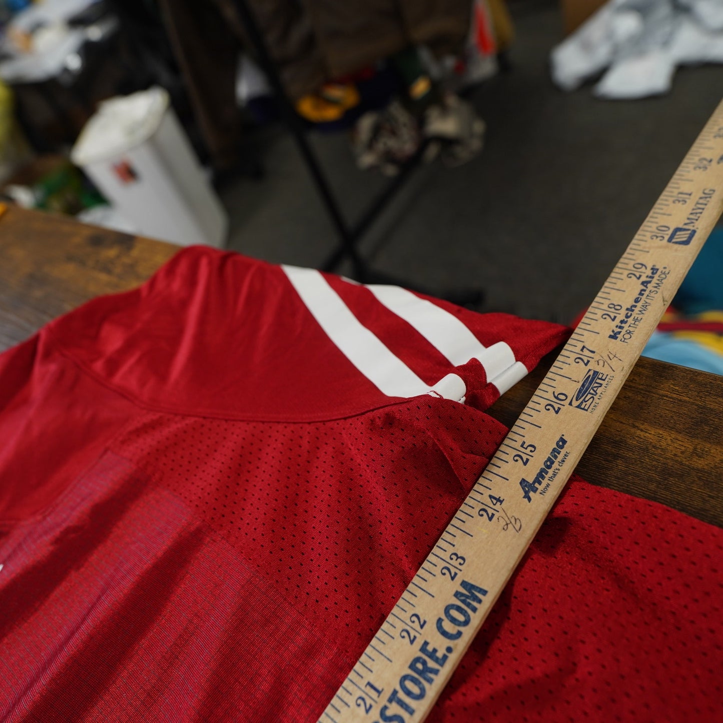 (XXL) Wisconsin Badgers Under Armour Premier Football Jersey Men's XXL Red Authentic