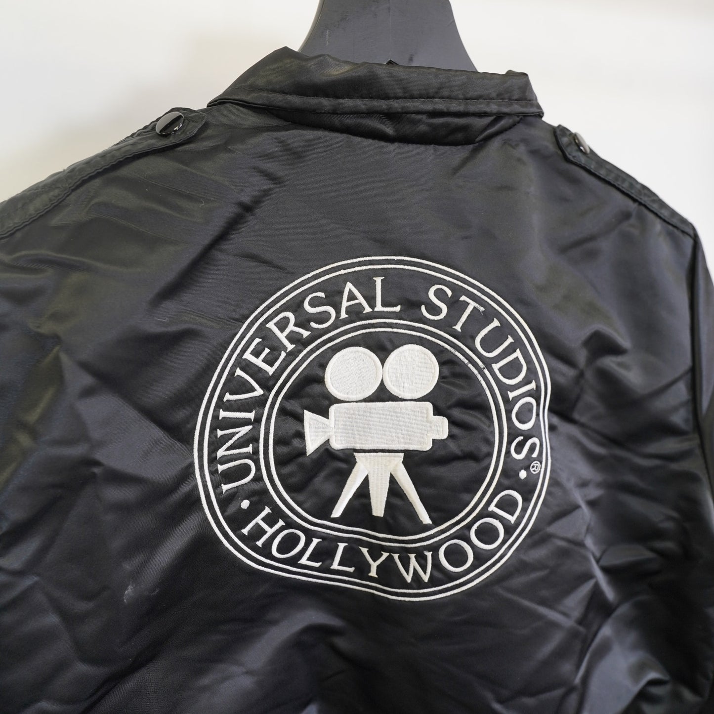 (Youth L) Vintage Universal Studios Hollywood Bomber Jacket Kids Large Black 90s Satin