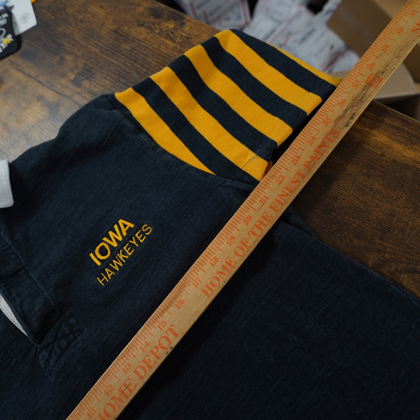 (L) Vintage Iowa Hawkeyes 90s Rugby Barbarian Striped Polo Shirt