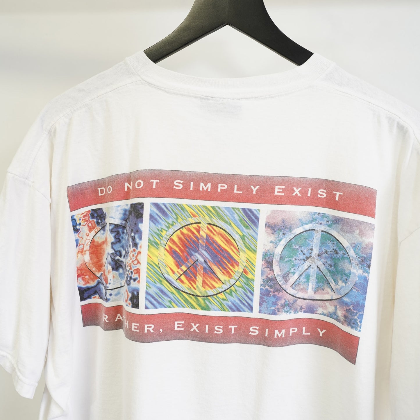(XL) Vintage American Eagle Peace Surf Tie Dye T-Shirt Men's XL White 90s USA Made