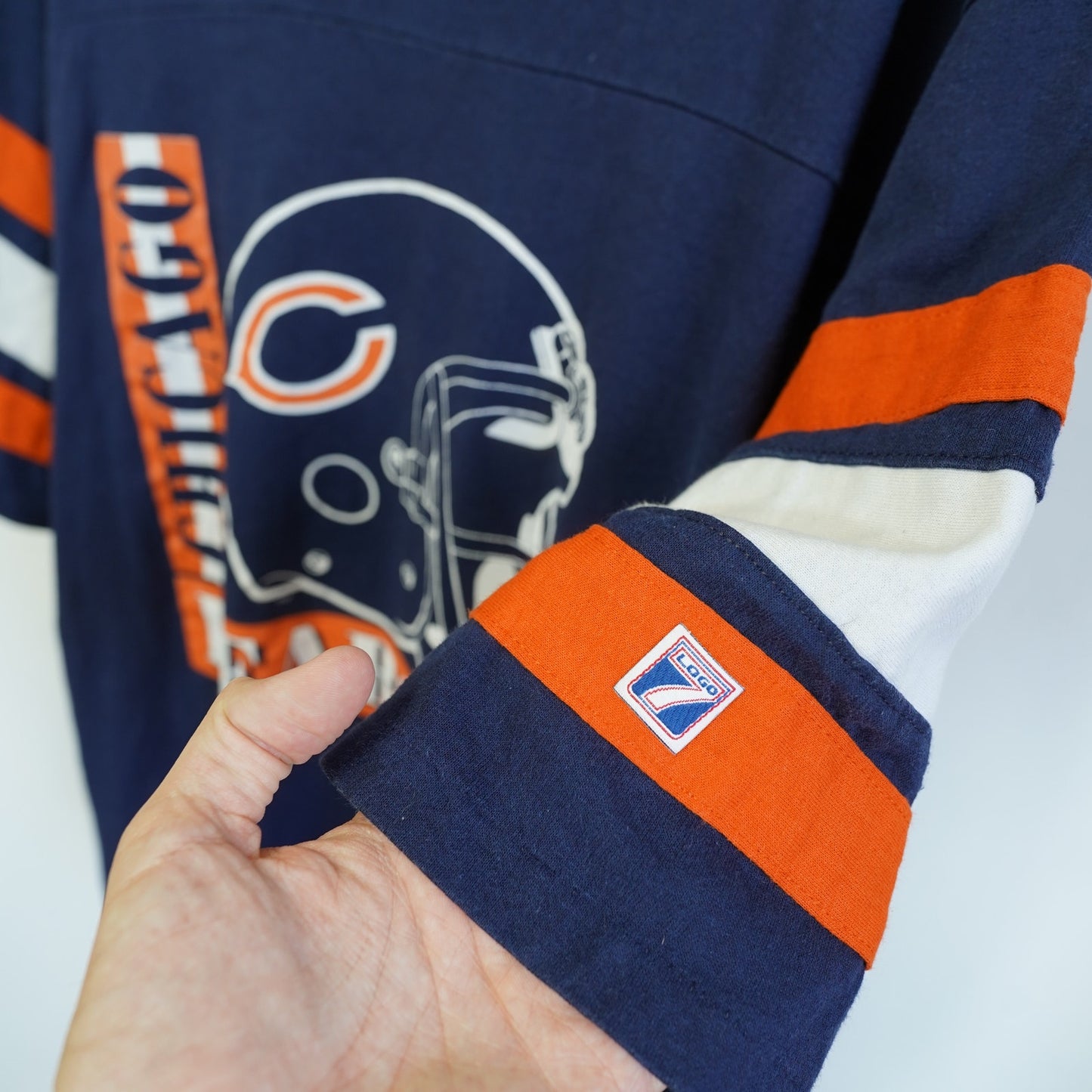 (XL) Vintage Chicago Bears Logo 7 V-Neck T-Shirt Men's XL Blue Single Stitch 90s
