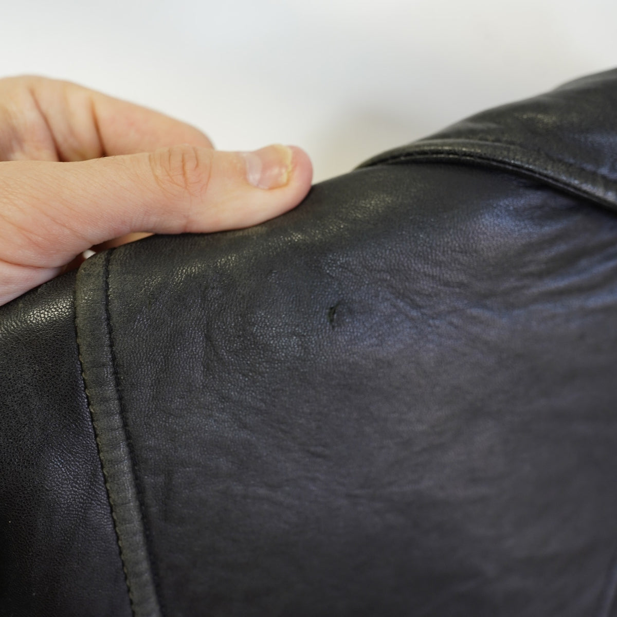 (L) Vintage Outdoor Exchange Insulated Leather Bomber Aviator Jacket Men's L Black
