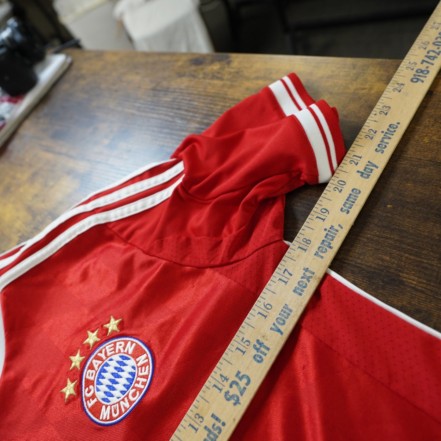 (Youth L) Adidas Bayern Munich 2013-14 Home Soccer Jersey Youth L 13-14 Yr Red White