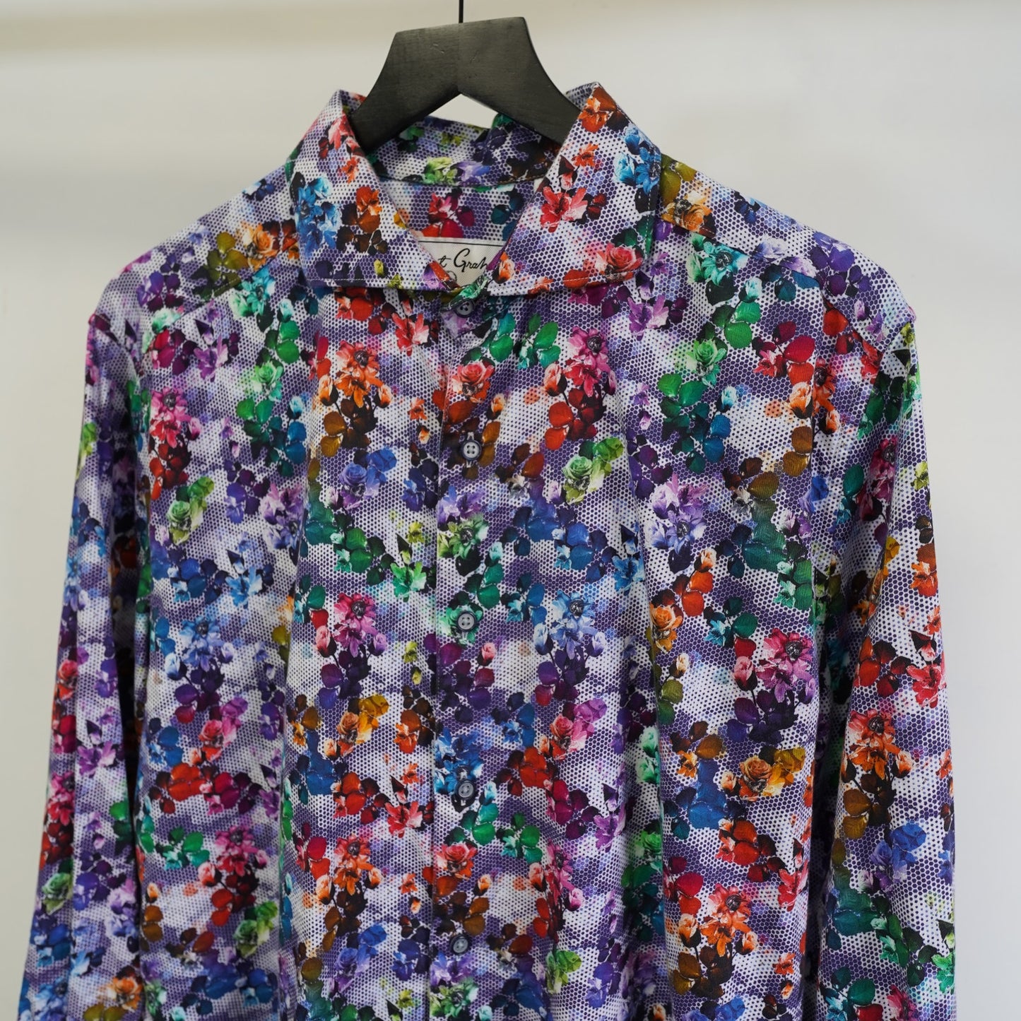 (XL) Robert Graham Pixelated Floral Print Classic Fit Button Down Shirt