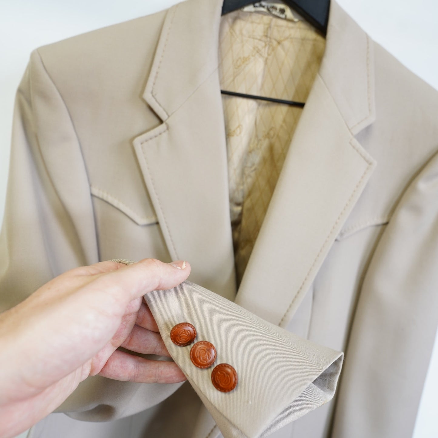 (Men's L) True Vintage Oleg Cassini Western Cowboy Suit Jacket Men's Sz. 42 Tan Blazer 70s