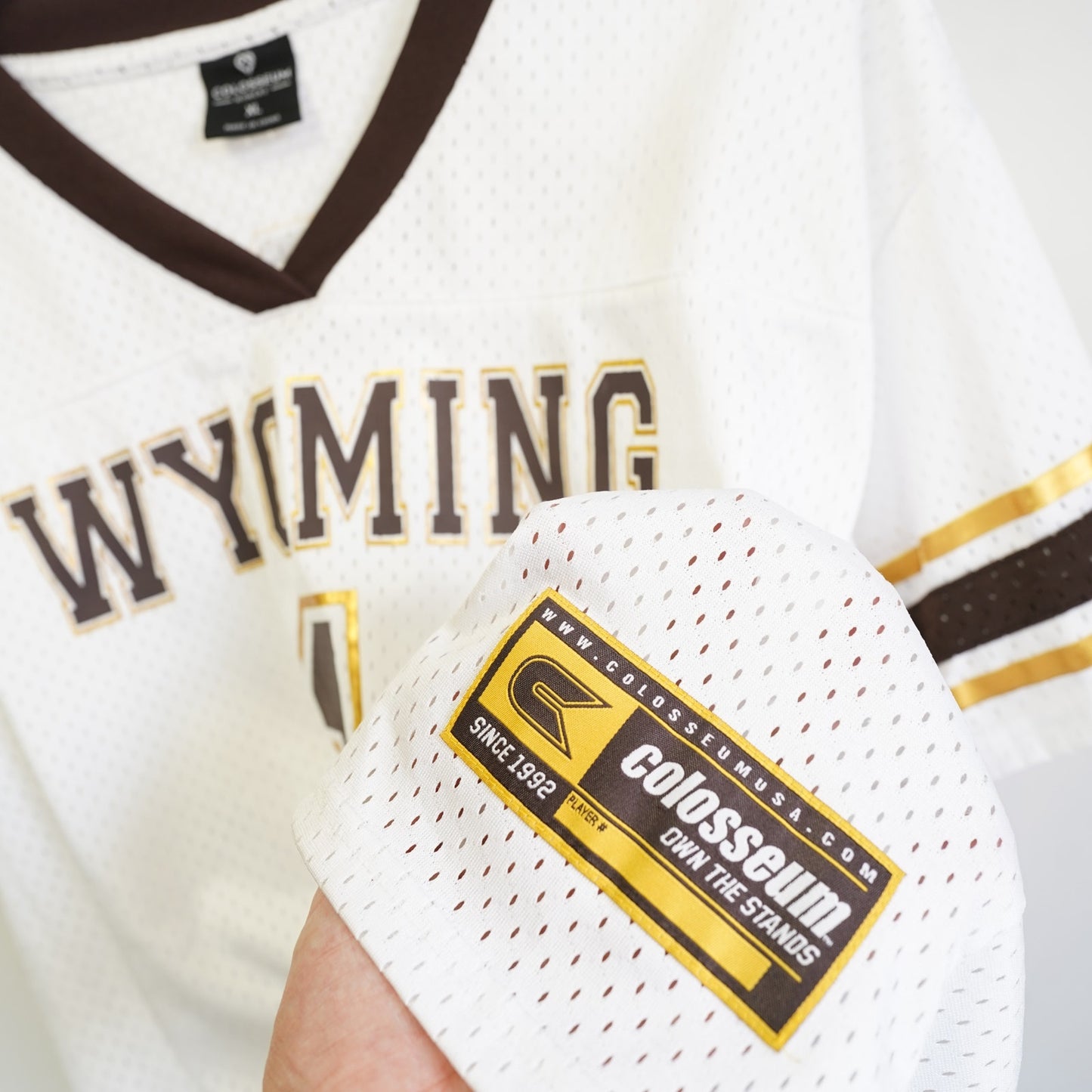 (Women's XL) Vintage Wyoming Cowboys Football Jersey Women's XL White Retro