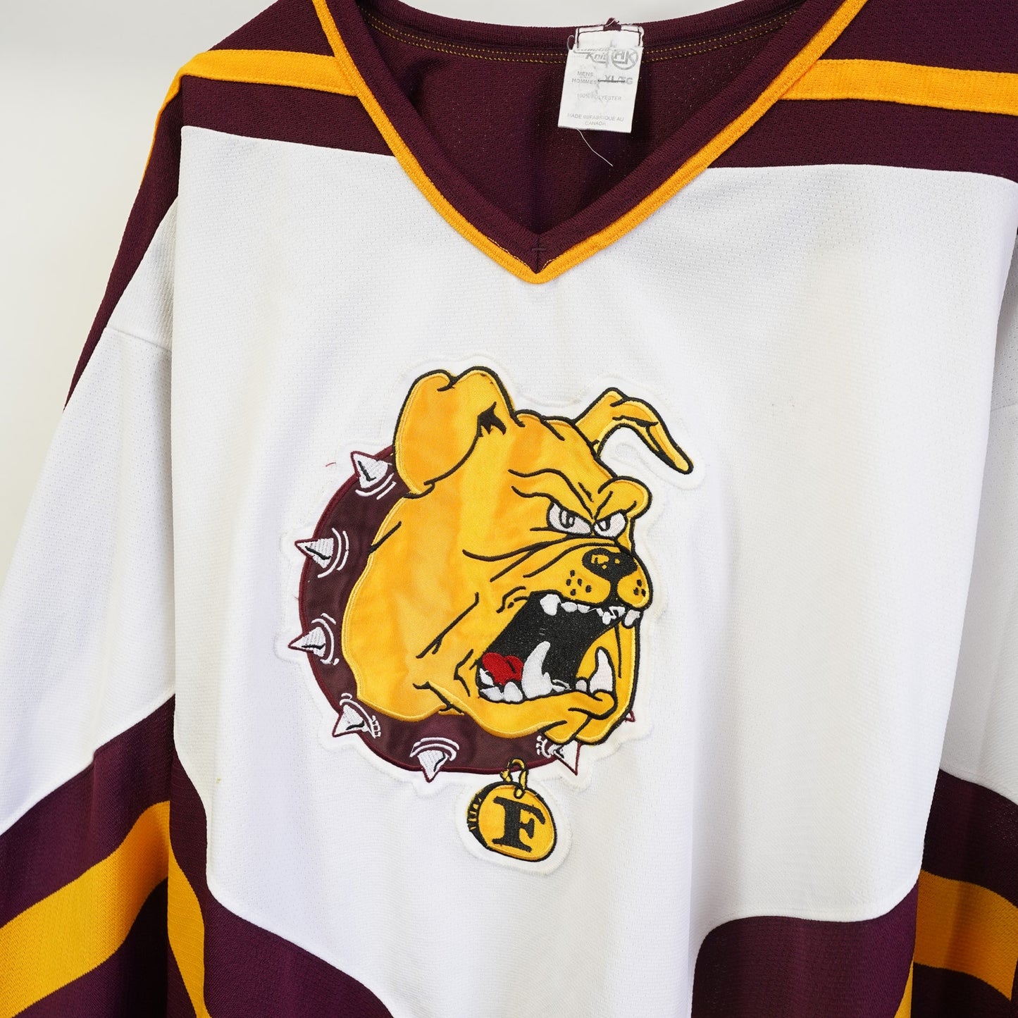 (XL) Vintage Ferris State Bulldogs Hockey Jersey Embroidered Men's XL White Gold