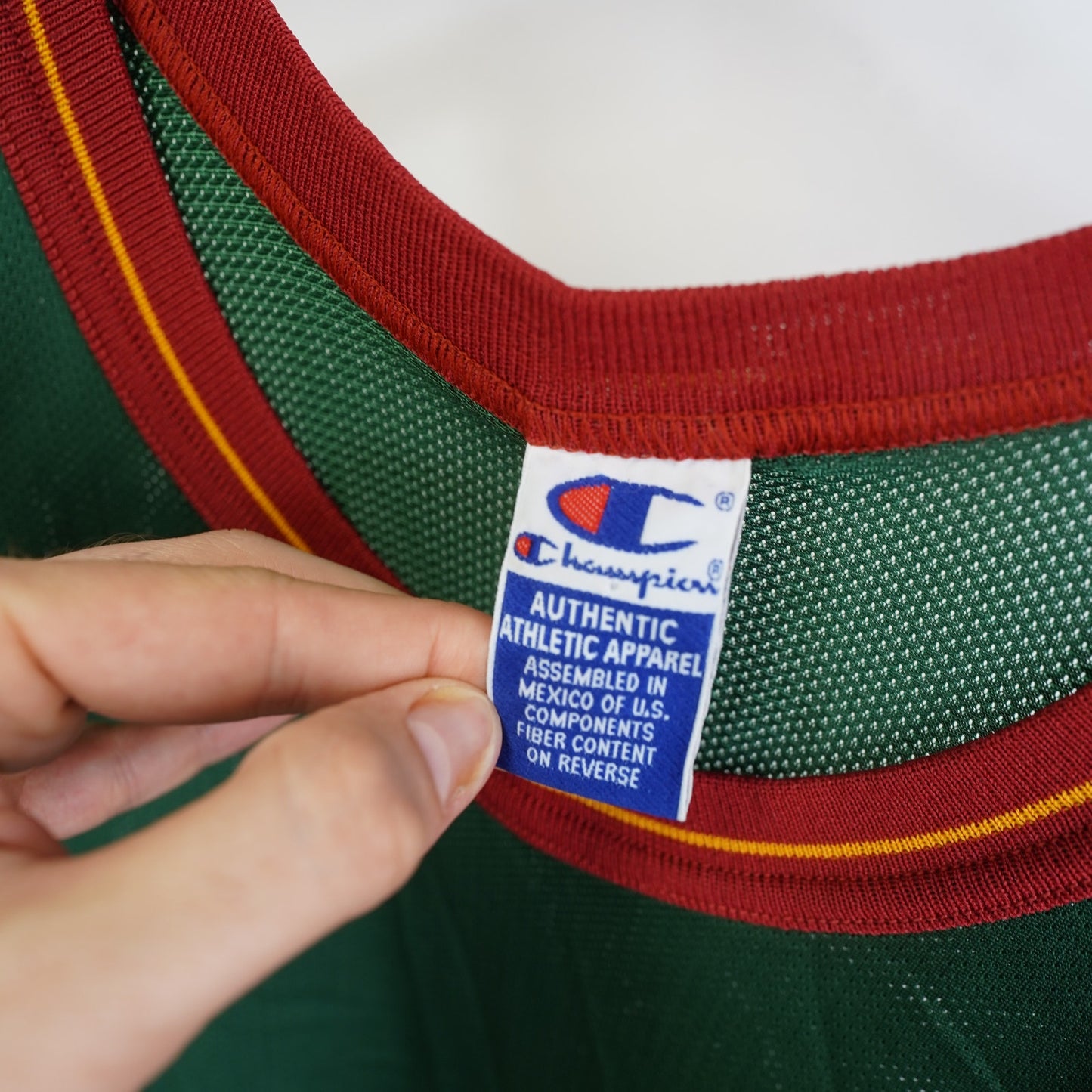 (M) Vintage Shawn Kemp Seattle Super Sonics Champion Basketball Jersey Mens M Sz 40