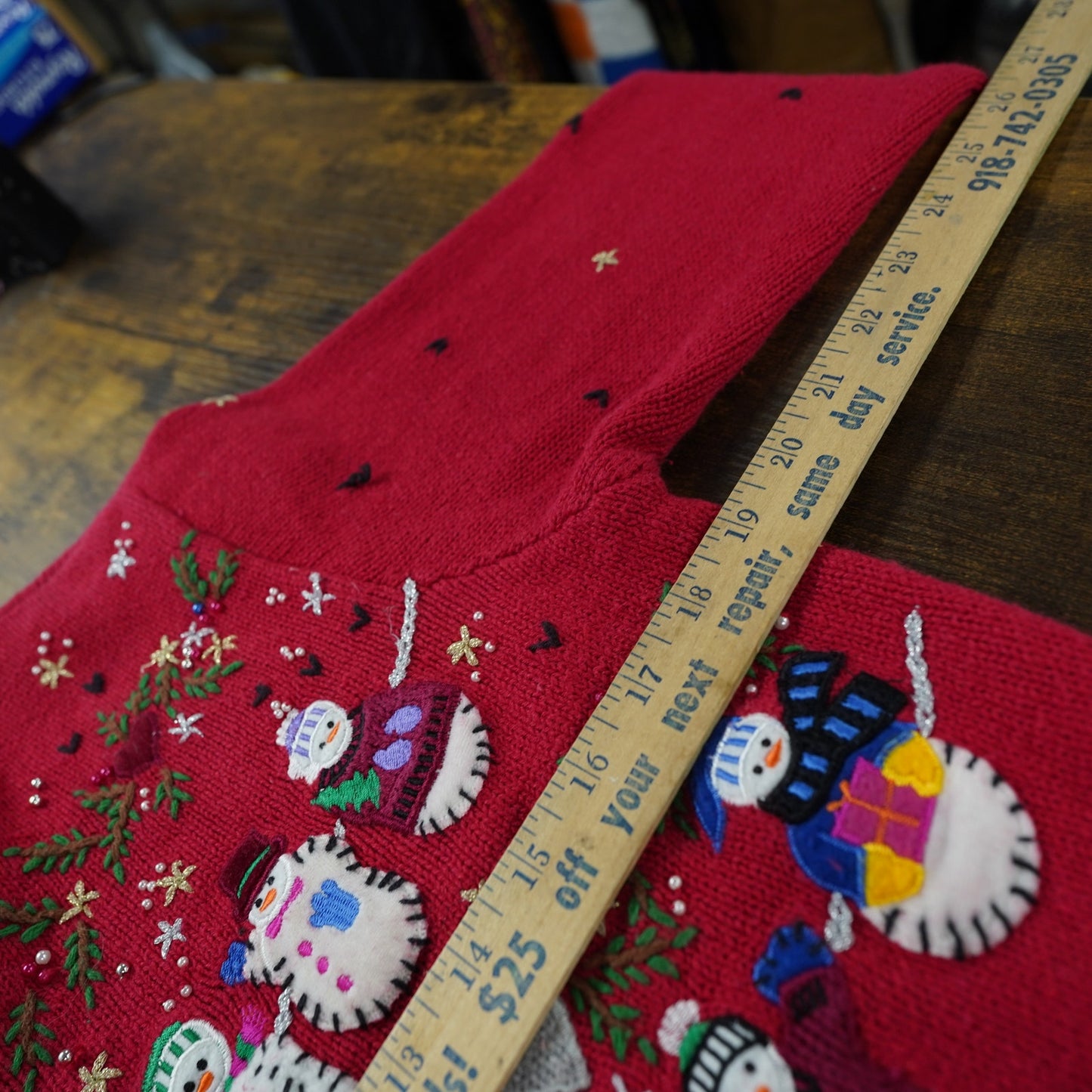 (Women's M) Vintage Holiday Knit Christmas Cardigan Sweater Women's M Snowman Stitch Frosty