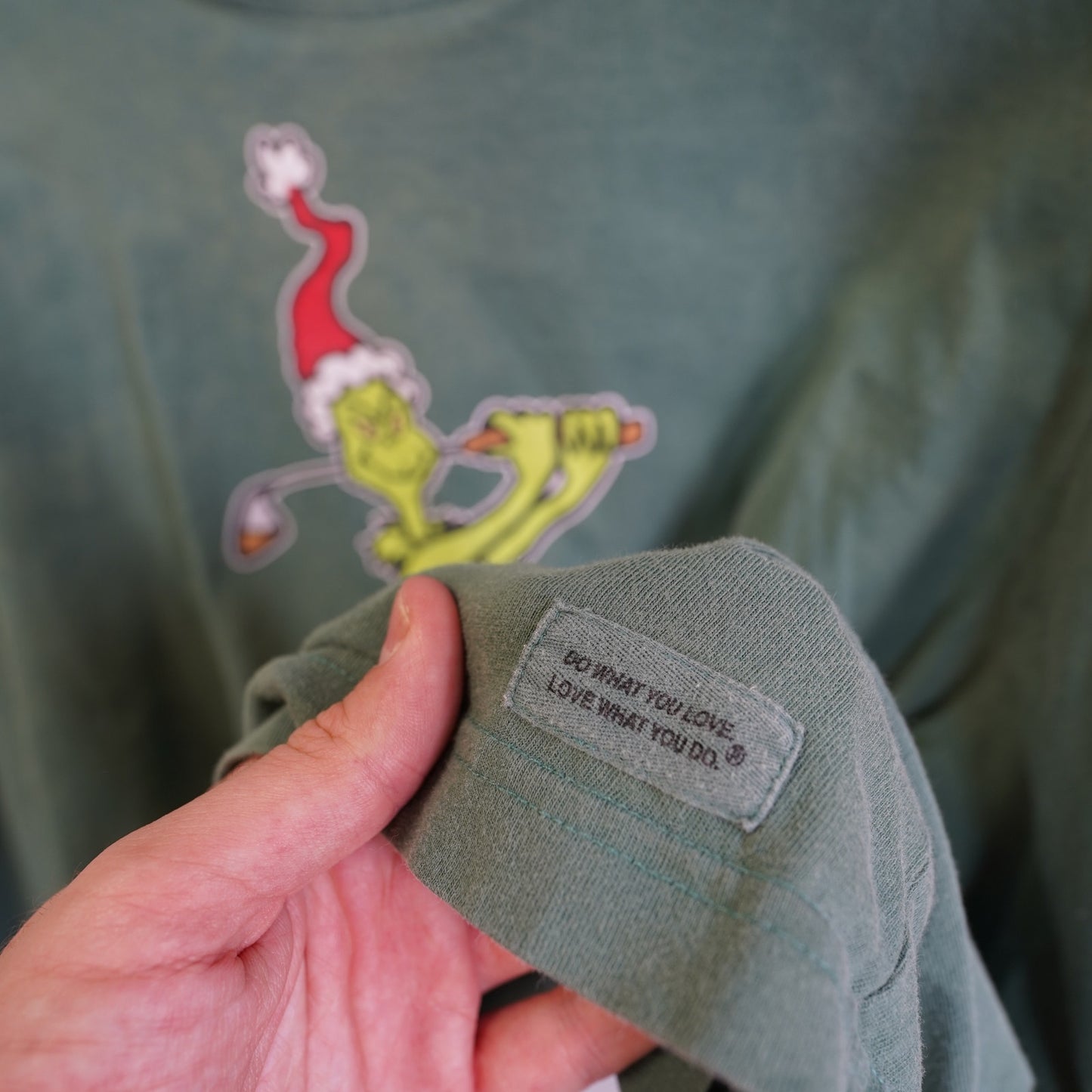 (XL) Life is Good Grinch Mulligan Hooligan Golf Long Sleeve Crusher T-Shirt Men's XL(XL)