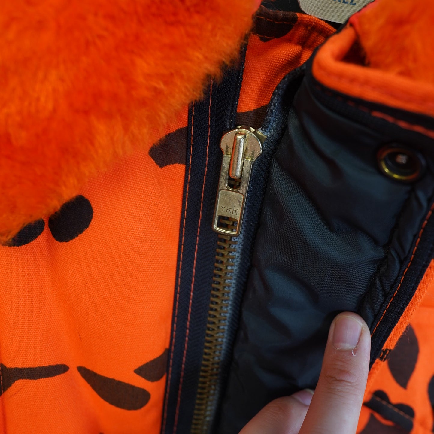 (M) True Vintage Duck Camouflage RefrigiWear Hunting Field Jacket Orange