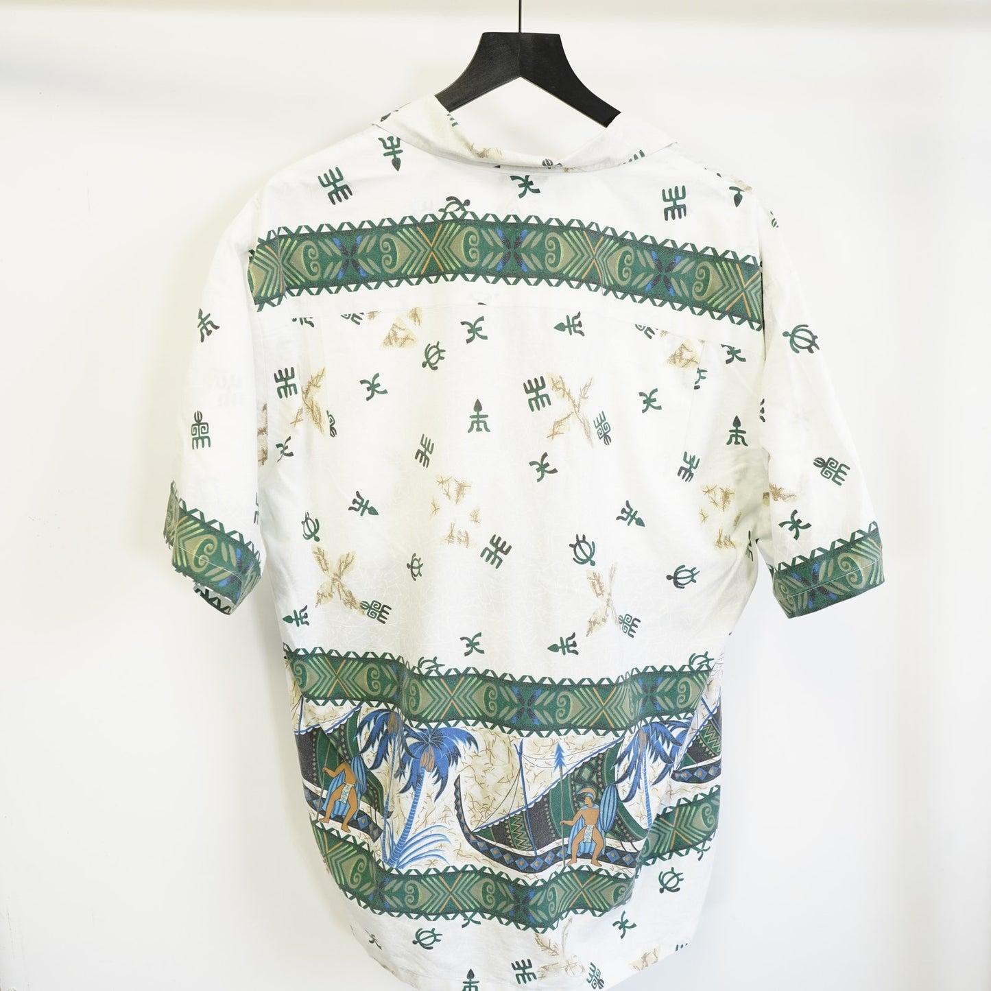 (XXL) Vintage 90s Polynesian Hawaiian Shirt Men's XXL White Green Tropical USA Made