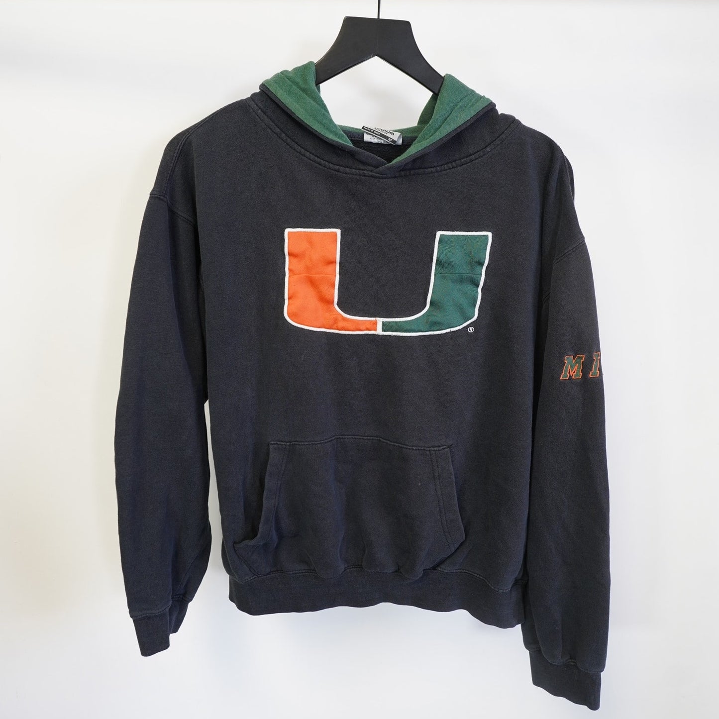 (M) University of Miami Hurricanes Embroidered Black Hoodie Mens M Stadium Retro Y2K