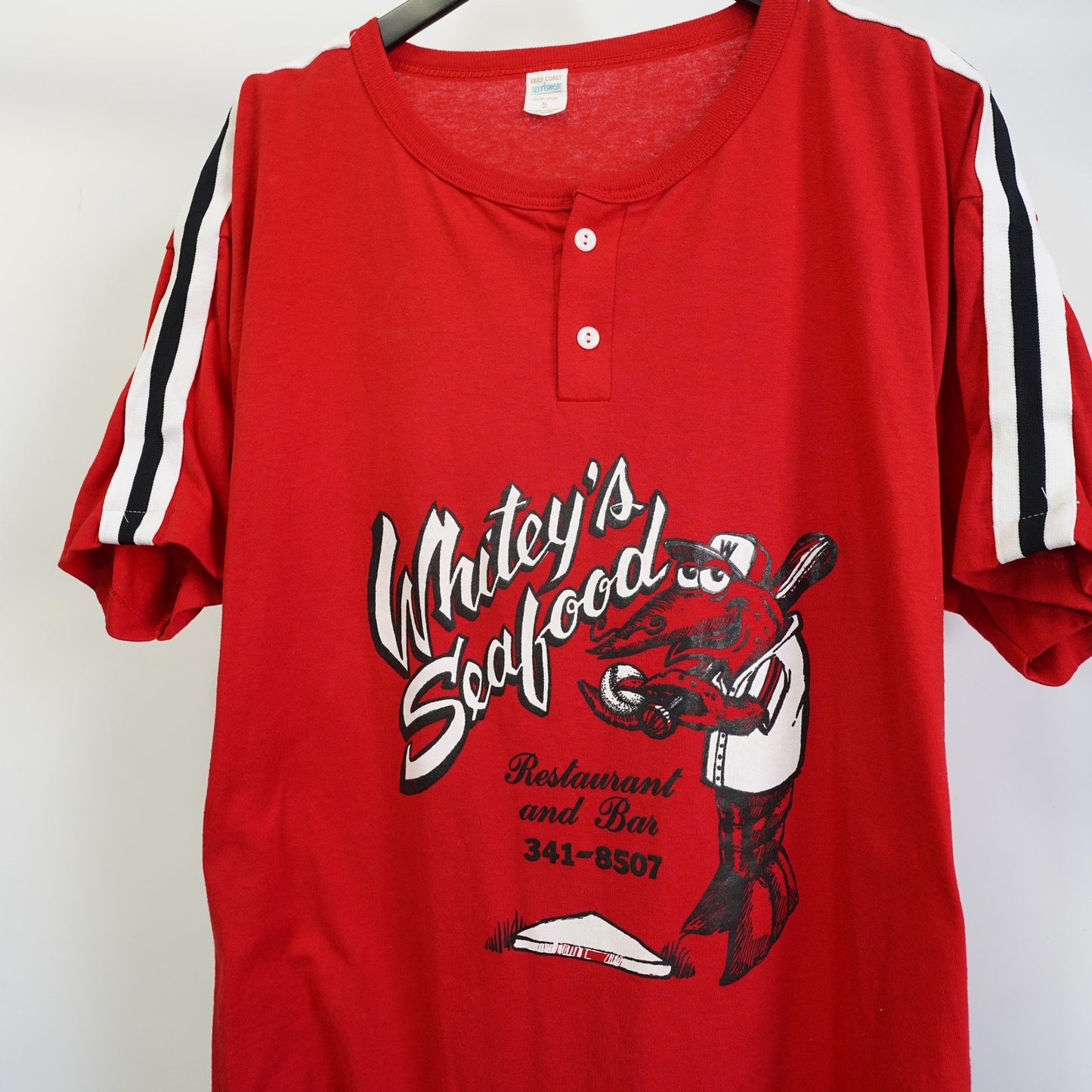 (XL) True Vintage Whitey's Seafood Crawfish Baseball Jersey Henley Men's XL Texas Red