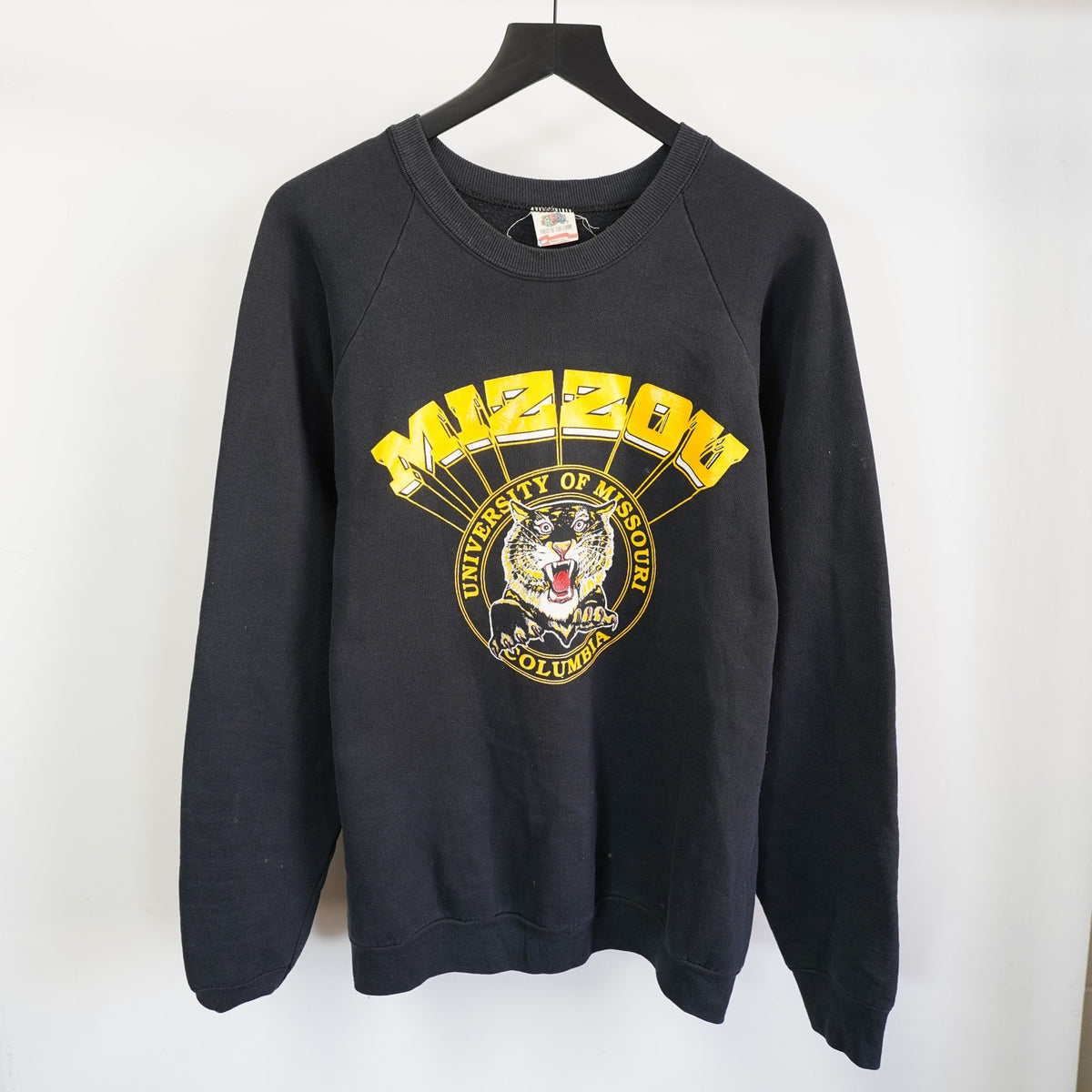 (L) Vintage Missouri Tigers 90s Crewneck Sweatshirt Men's L/XL Black Gold Retro