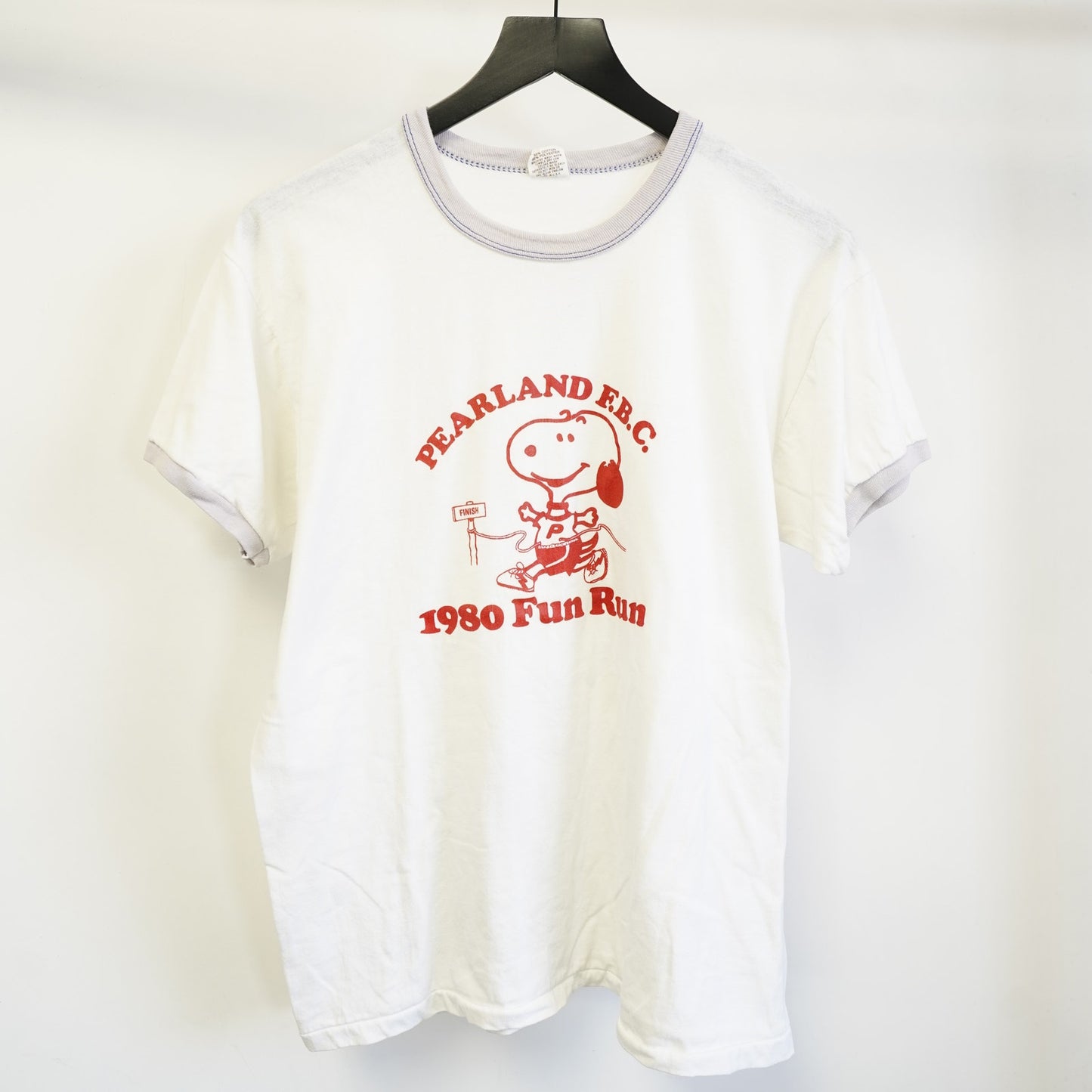 (L) True Vintage 1980 Snoopy Running Ringer T-Shirt Men's L White Pearland Texas