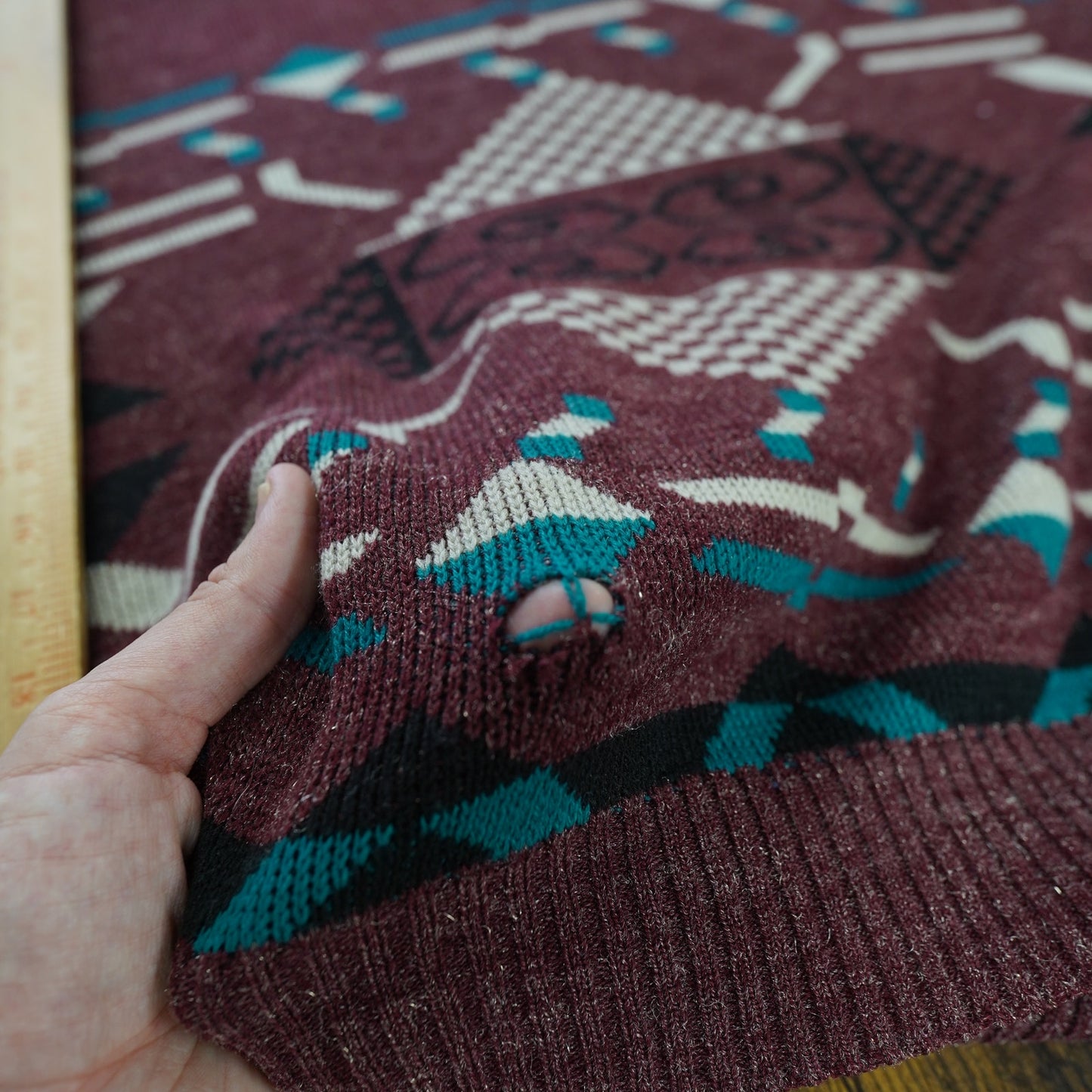 (M) Vintage 90s Evernew Knit Geometric Sweater Men's M Maroon Retro
