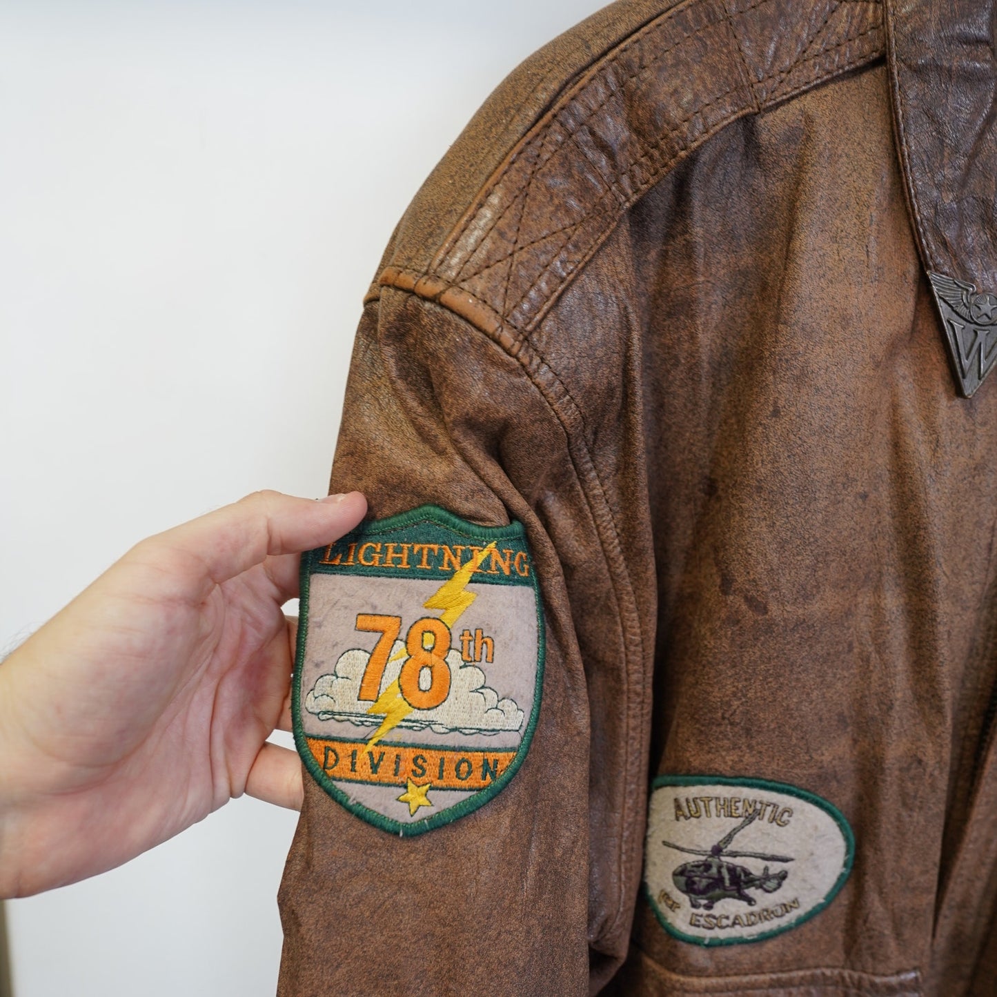 (XL) Vintage G-III Leather Aviator Bomber Pilot Flight Jacket Men's XL Brown Patches