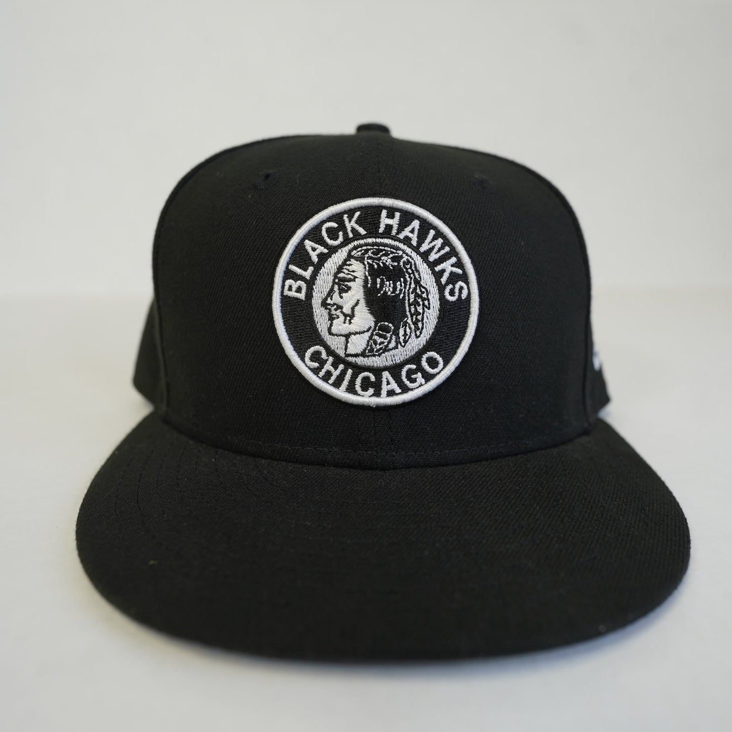 Chicago Blackhawks Vintage Hockey New Era Fitted 7 3/4 Black 59Fifty Hat