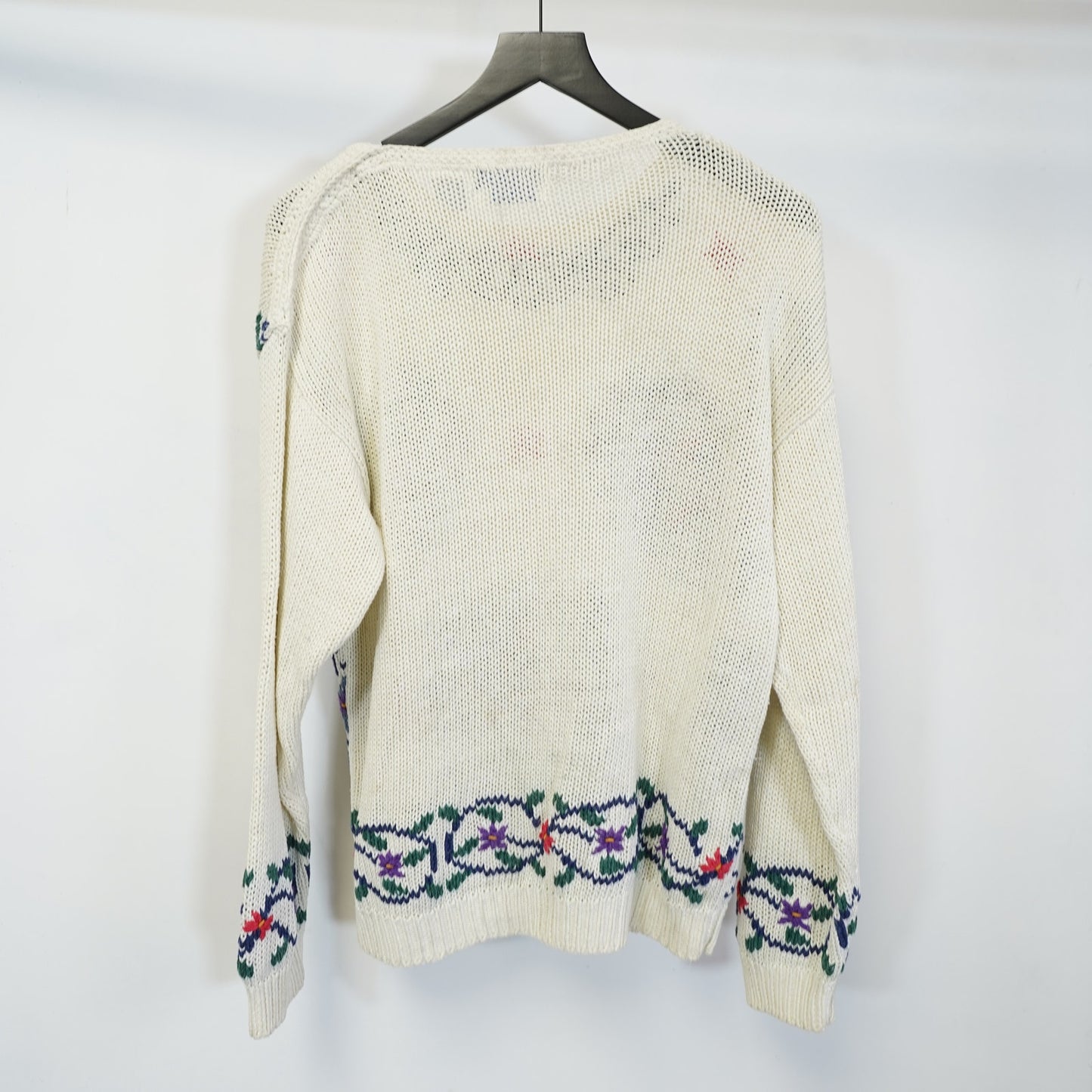 (Women's M) Vintage Northern Isles Floral Hand Knit Sweater Women's M Cottage Flower 90s