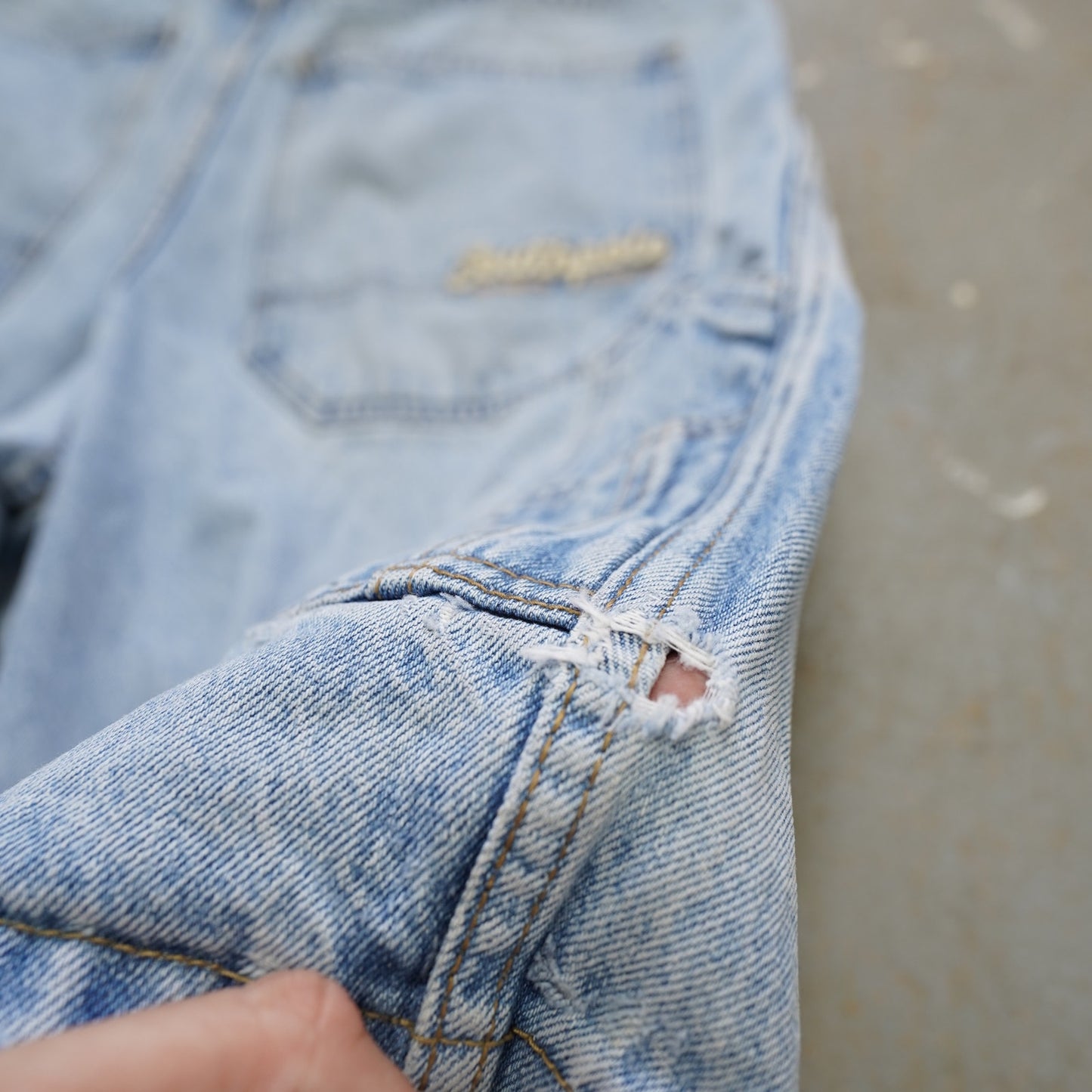 (Sz. 32) Vintage SouthPole Y2K Baggy Denim Shorts Mens 32in 2000s Jorts Light Blue Skate