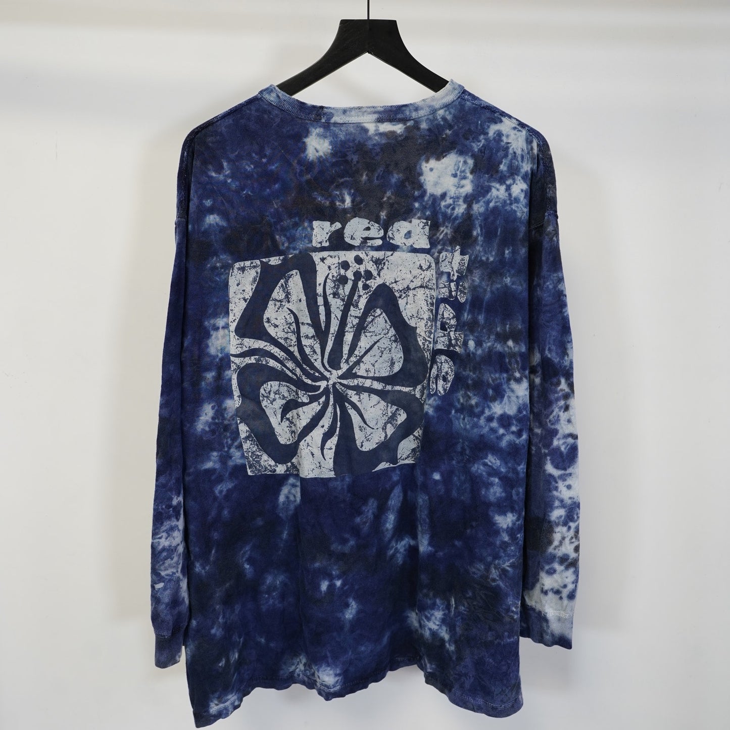 (XL) Vintage Red Tide Tie Dye Surf Longsleeve Henley T-Shirt Y2K Hippie Boho