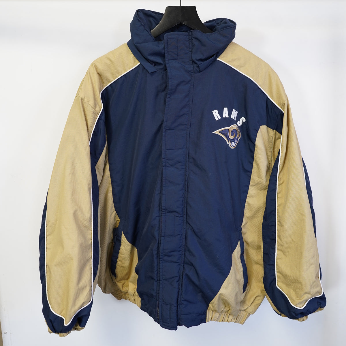 (XL) Vintage NFL St. Louis Rams Stitched Puffer Jacket Navy Gold Mens XL