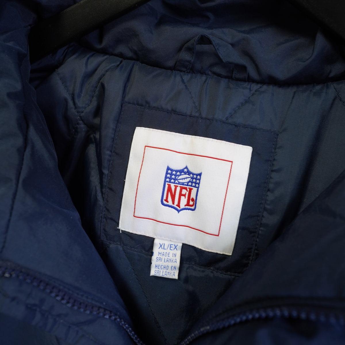 (XL) Vintage NFL St. Louis Rams Stitched Puffer Jacket Navy Gold Mens XL