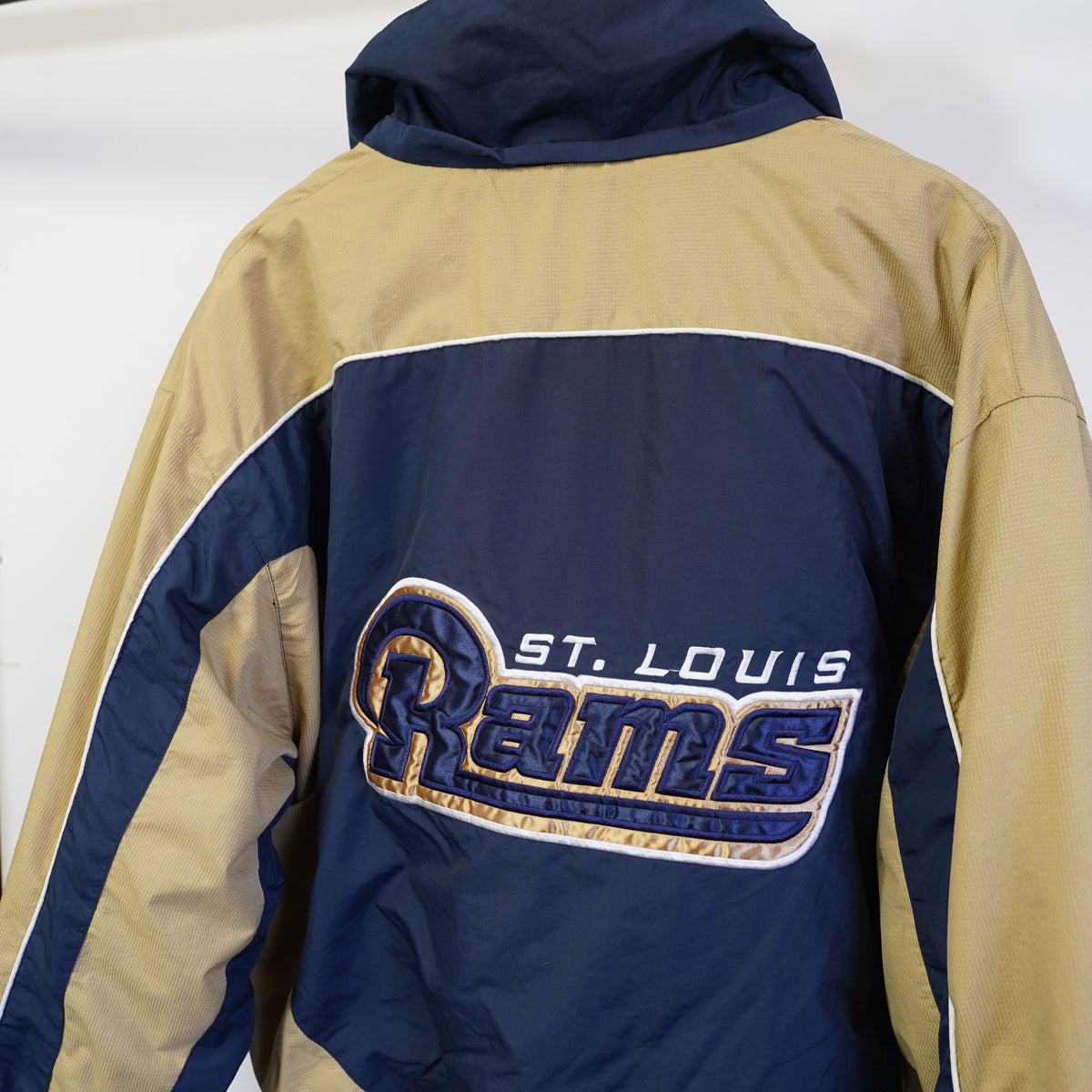 (XL) Vintage NFL St. Louis Rams Stitched Puffer Jacket Navy Gold Mens XL