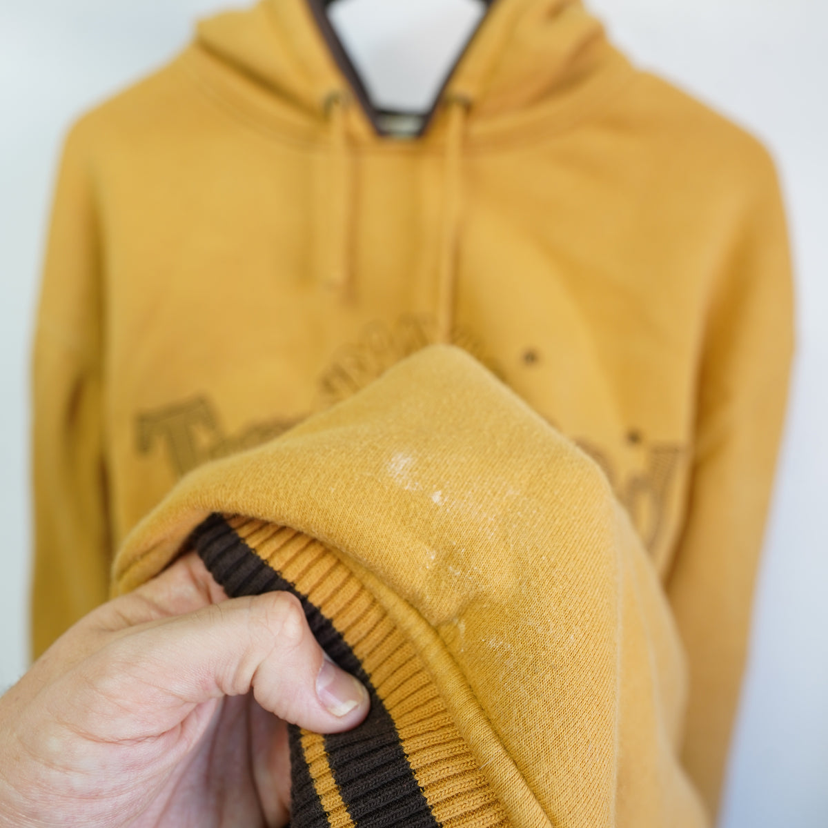 (L) Vintage Timberland Hoodie Y2K Hip Hop Sewn Logo Mustard Yellow Mens Large