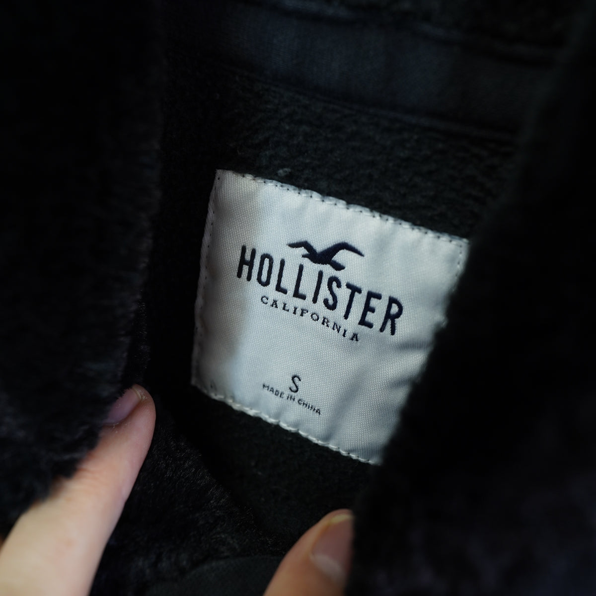 (S) Hollister Surf Co Mens Black Faux Fur Lined Hooded Sweatshirt Y2K Small
