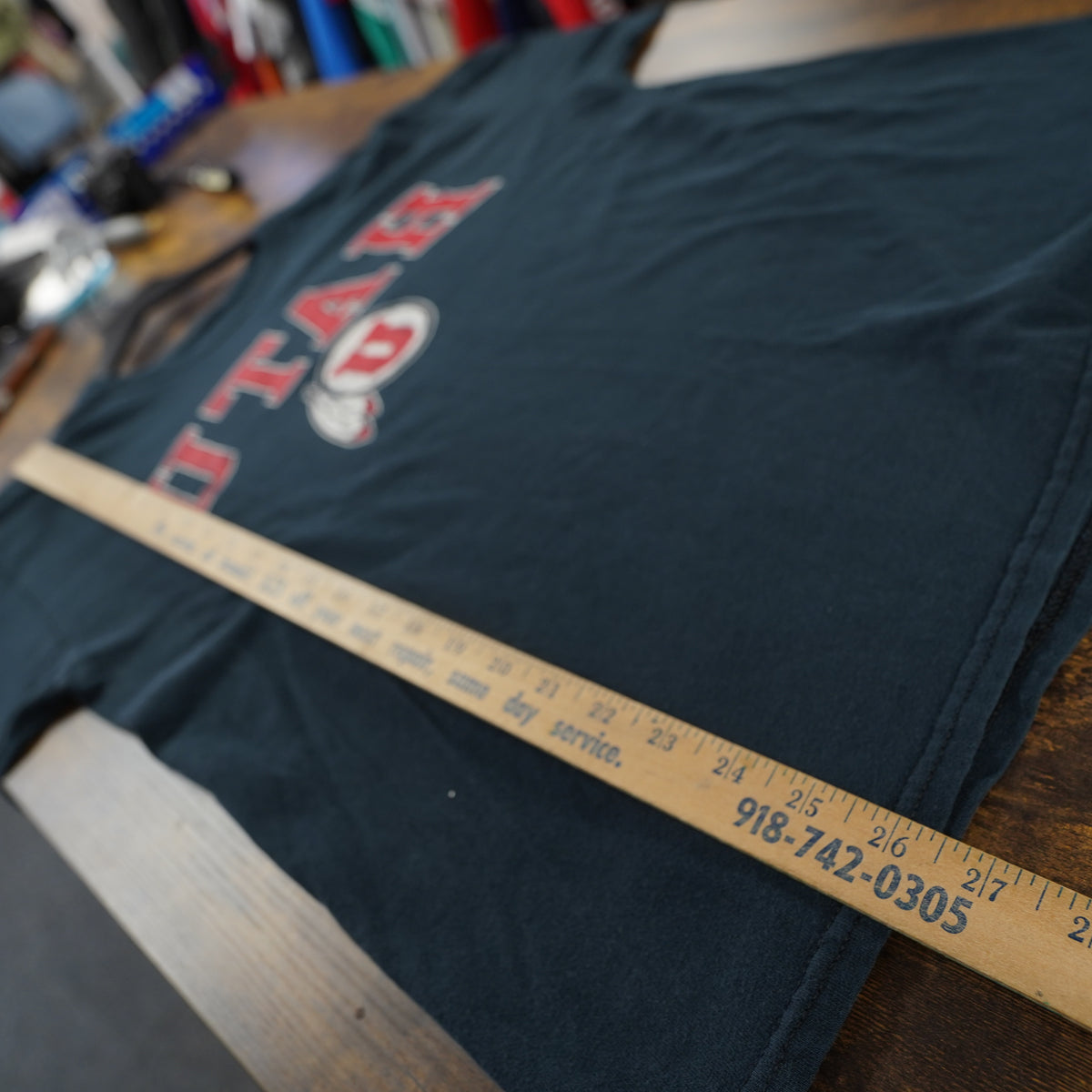 (L) Fanatics Utah Utes Mens L Long Sleeve T-Shirt Navy Blue Distressed Logo Size L