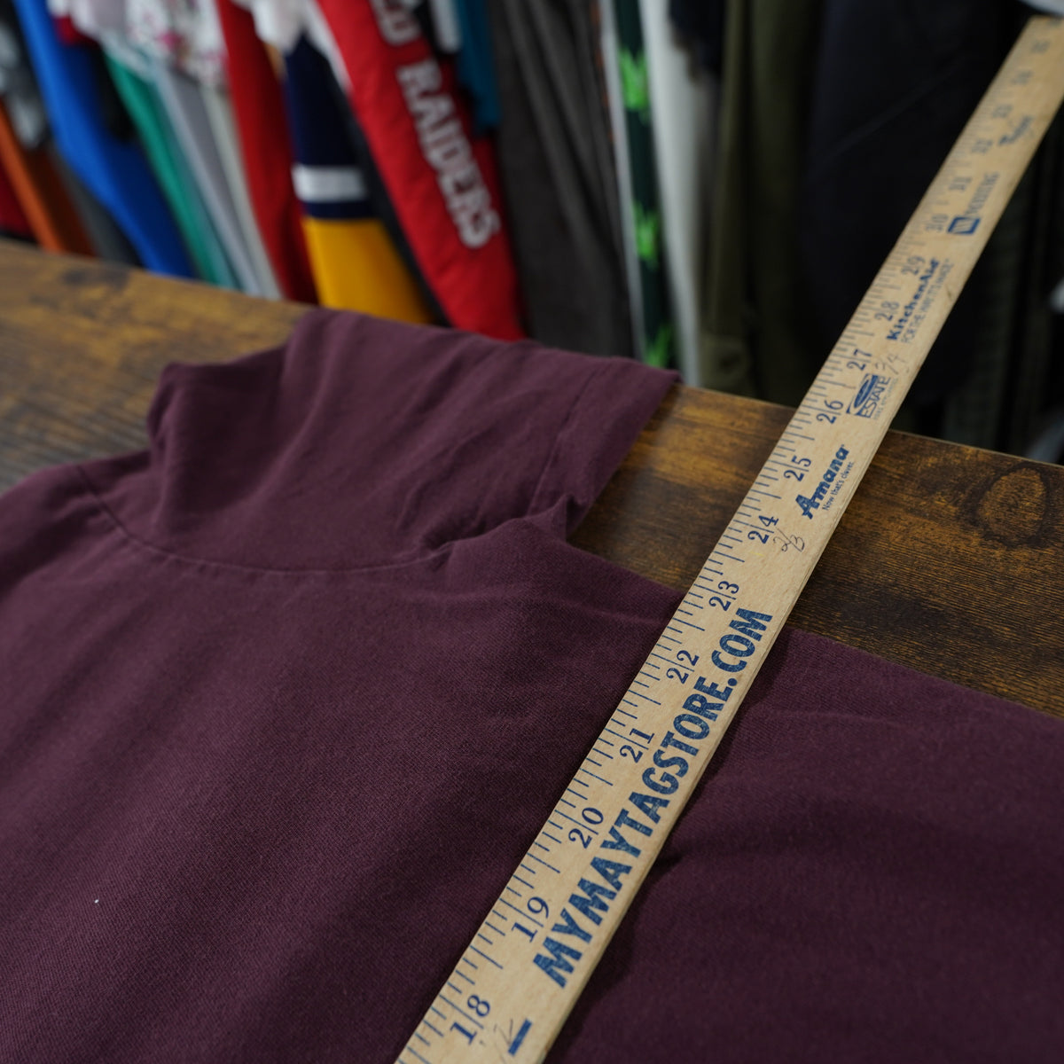 (L) Vintage 90s Tommy Hilfiger Long Sleeve T-Shirt Burgundy Maroon Spellout Mens L