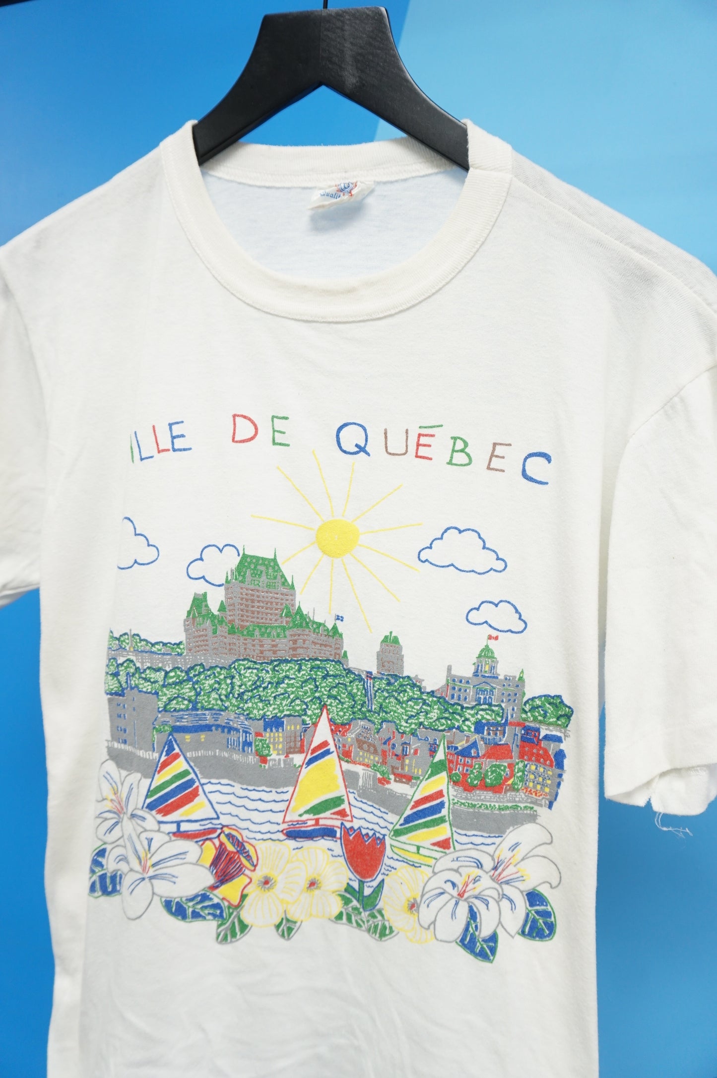 (M/L) Vtg Quebec Single Stitch Tourist T-Shirt