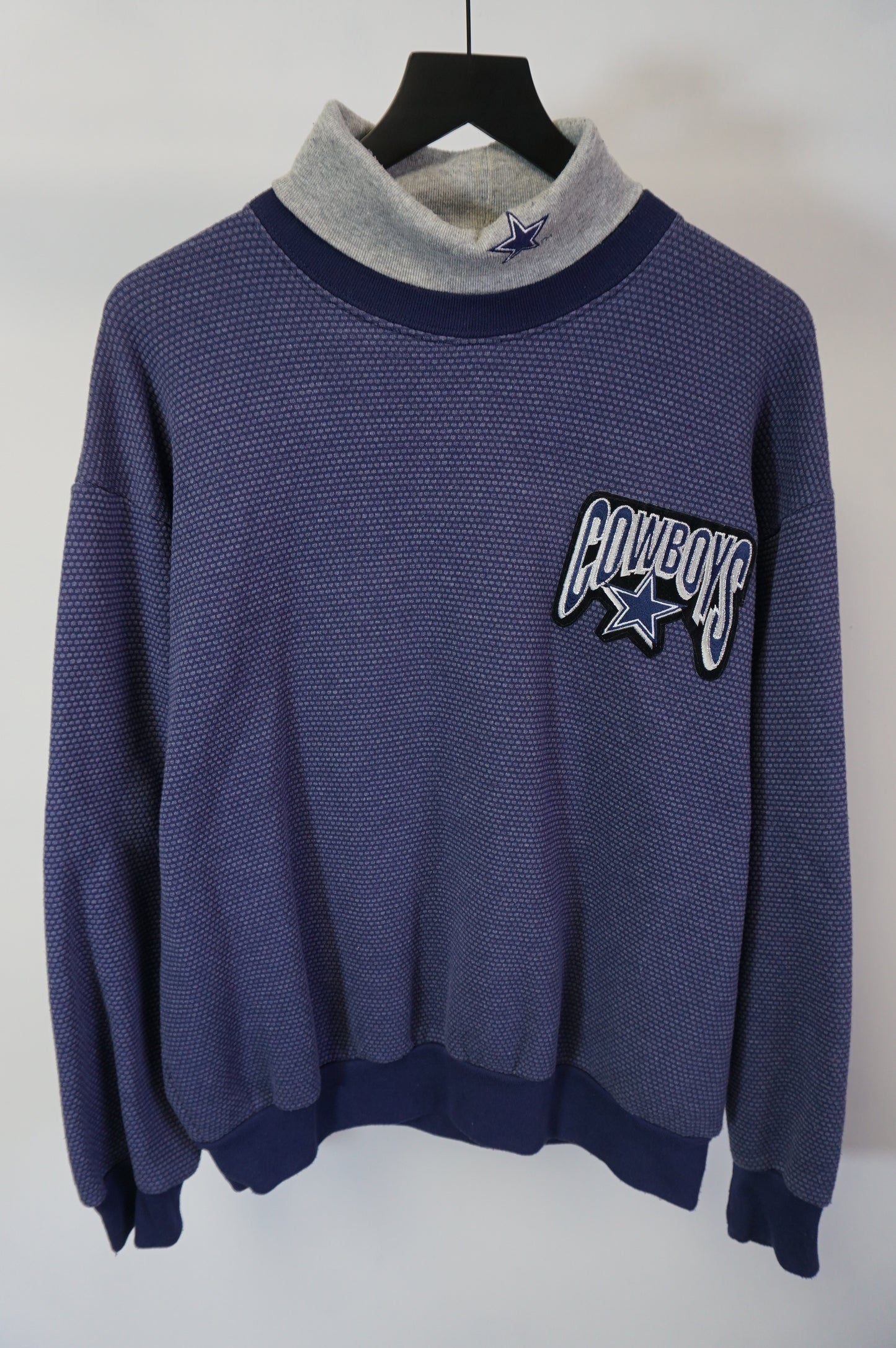 (L) USA Made Dallas Cowboys Turtleneck