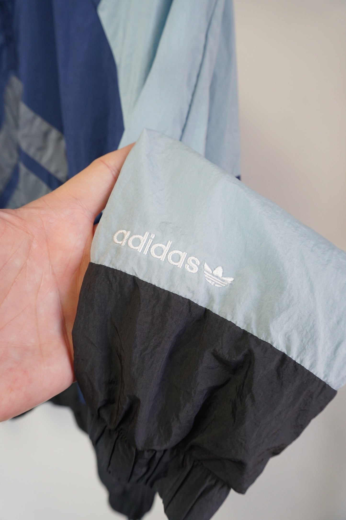 (M/L) New School Adidas Windbreaker