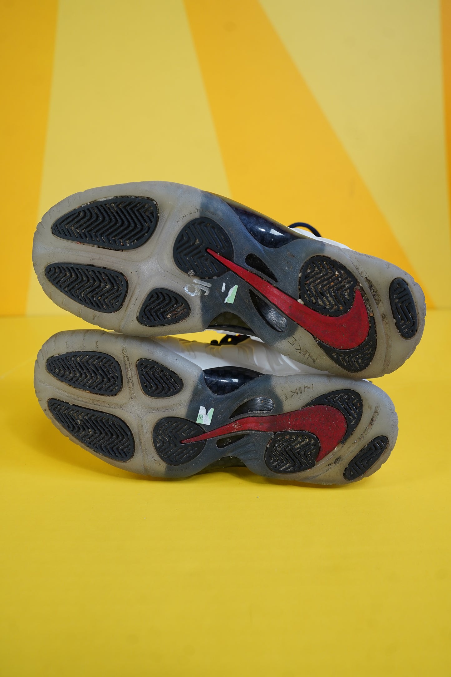 (Sz. 7Y) Nike Olympic Foamposite Sneaker