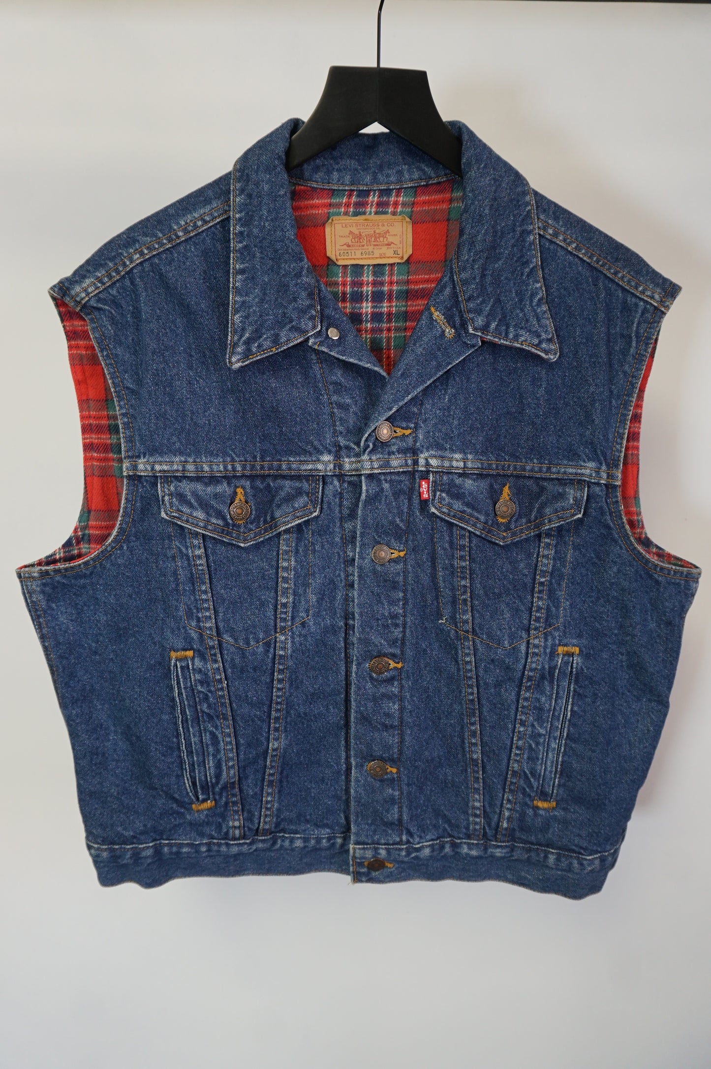 (L/XL) USA Made Levi's Blanket Line Denim Vest